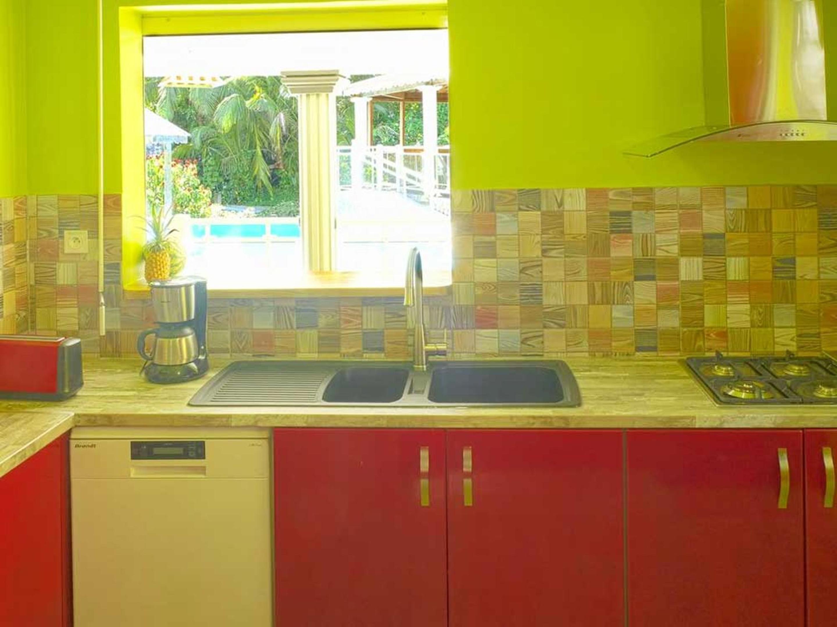 Appartement spacieux avec jardin et piscine à Lamentin, 97 m² view 4