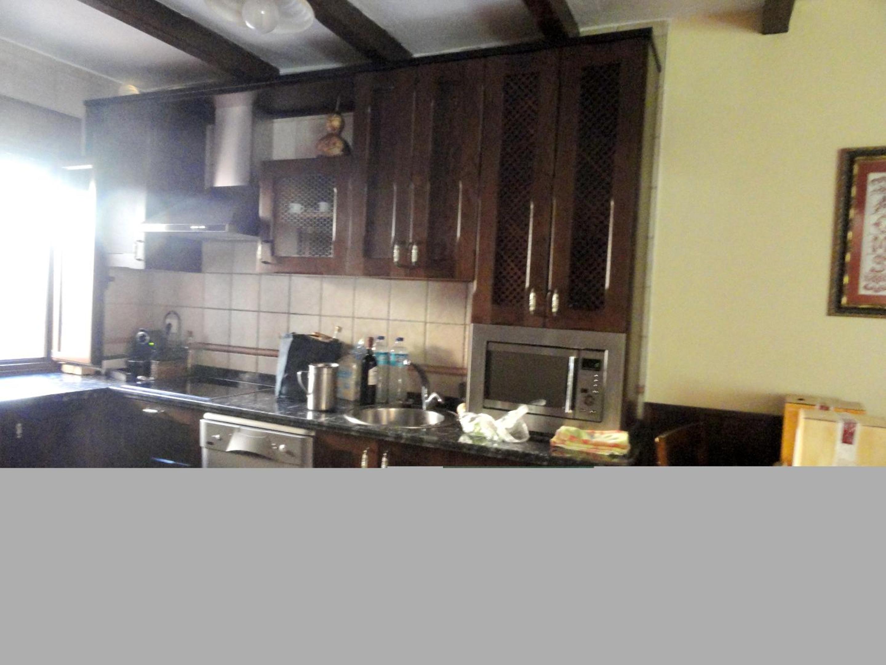 Comfortable house in Sotoserrano with mountain view