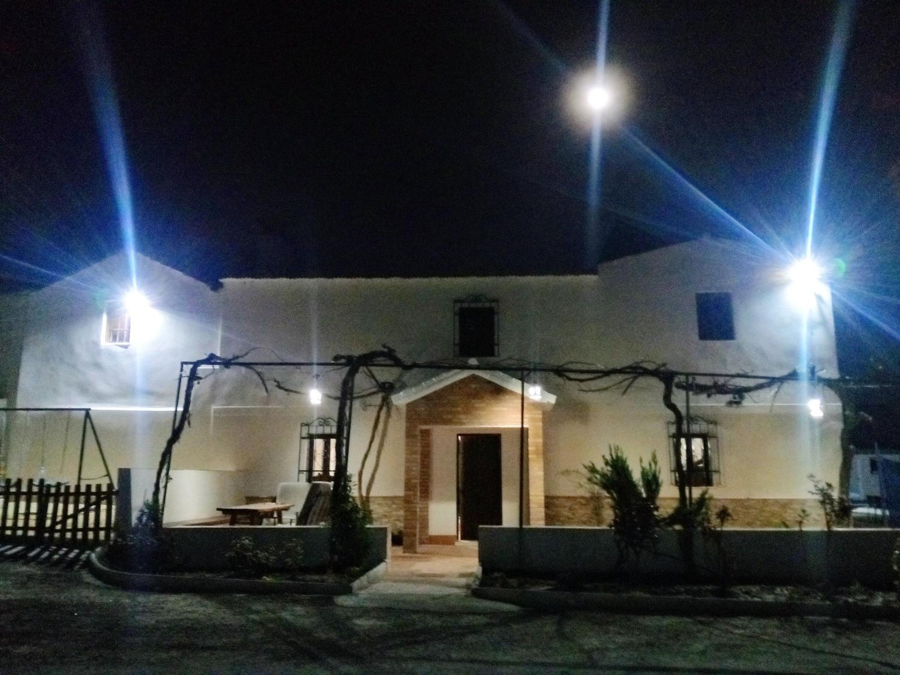 Charming House with Pool in Montilla