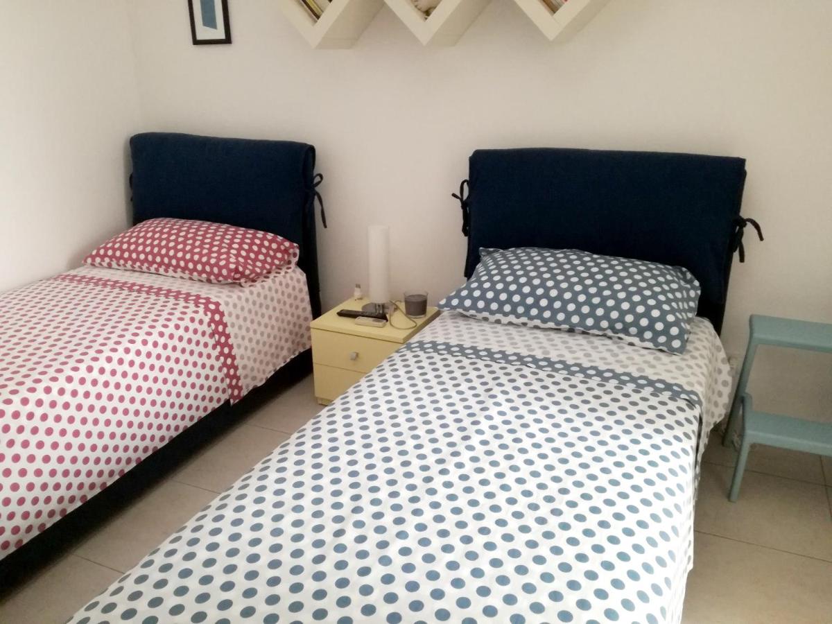 3 bedrooms house at Ragusa 600 m away from the beach with furnished balcony and wifi