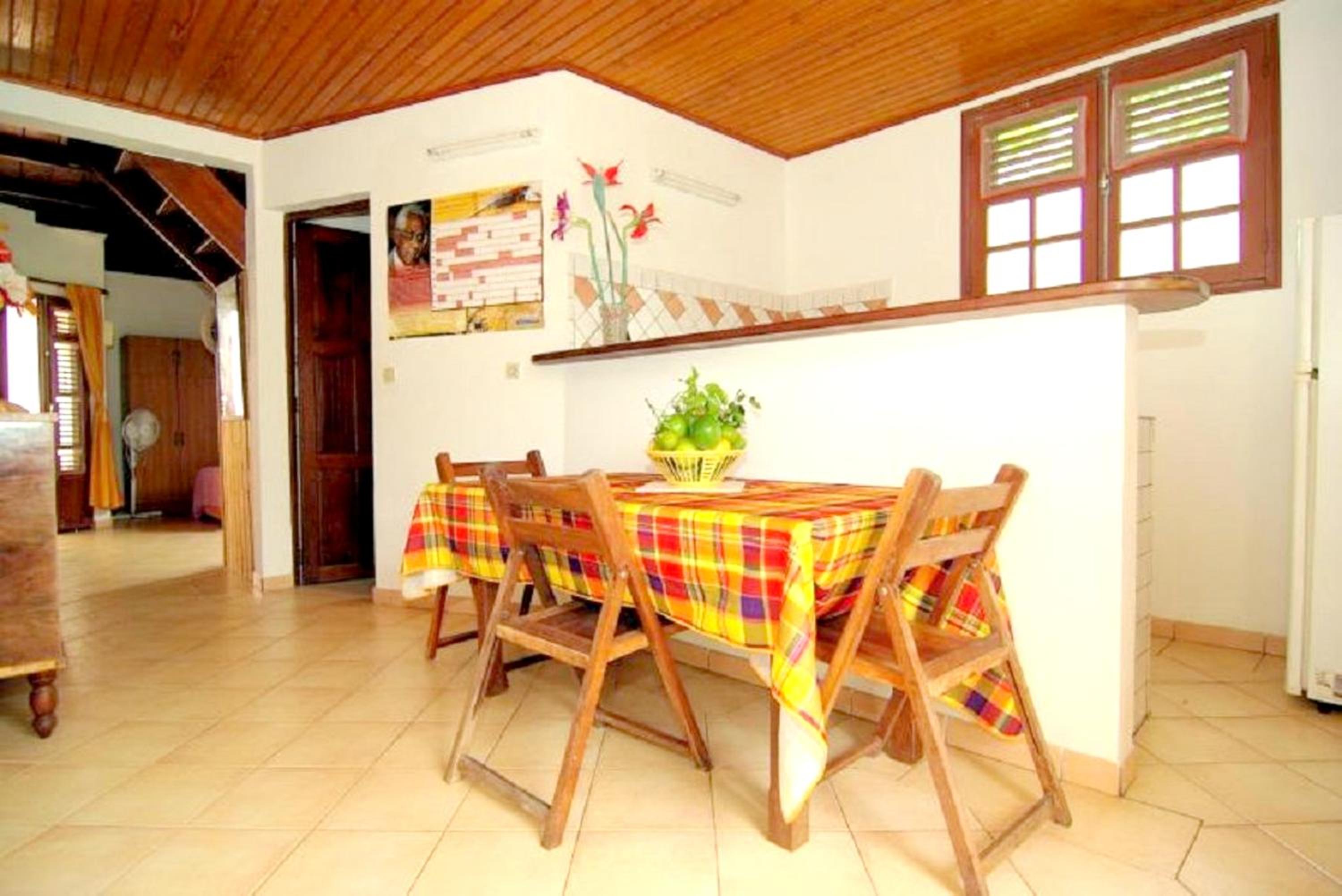 Appartement accueillant au Robert avec balcon et jardin view 2