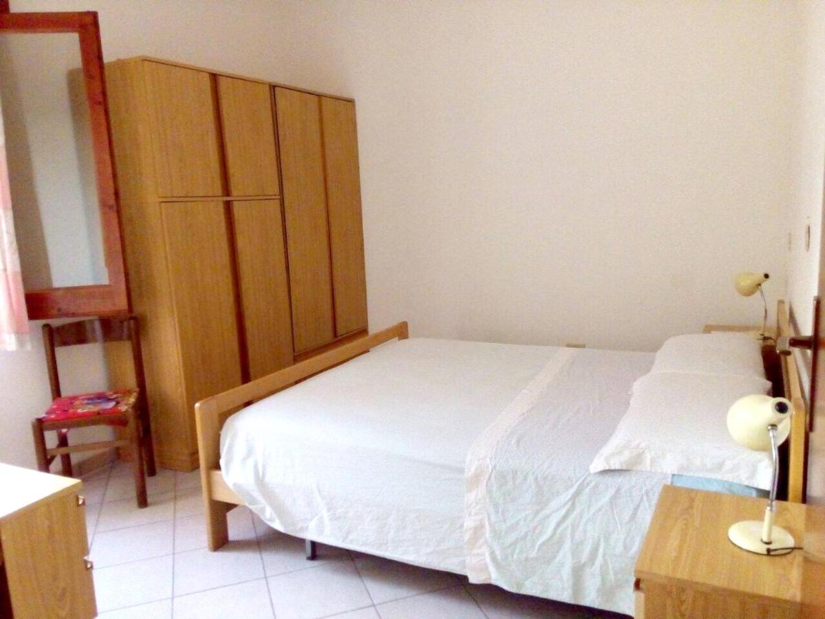 3 bedrooms house at Tre Fontane 200 m away from the beach with enclosed garden and wifi photo 4