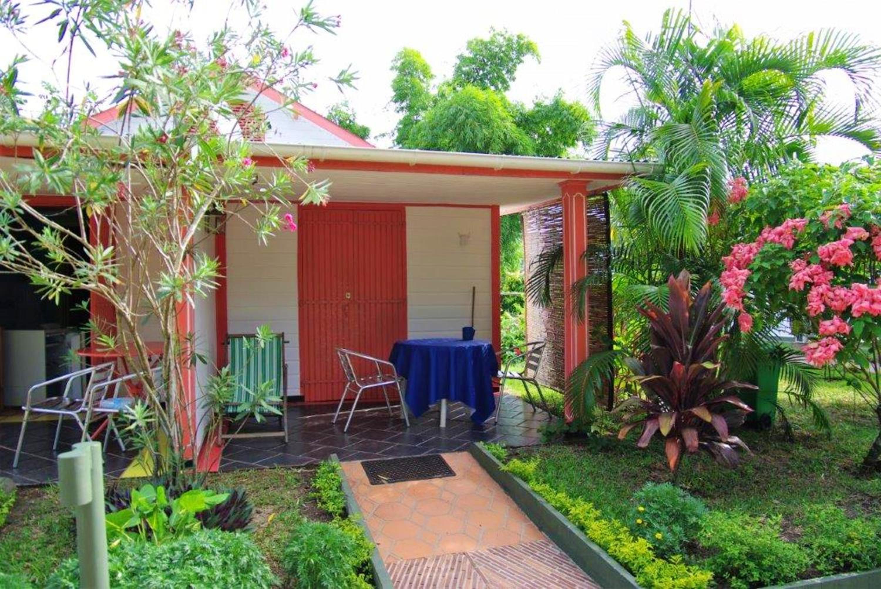 Charming Studio in Foulpointe, Sea View and Garden, 30 m² view 2