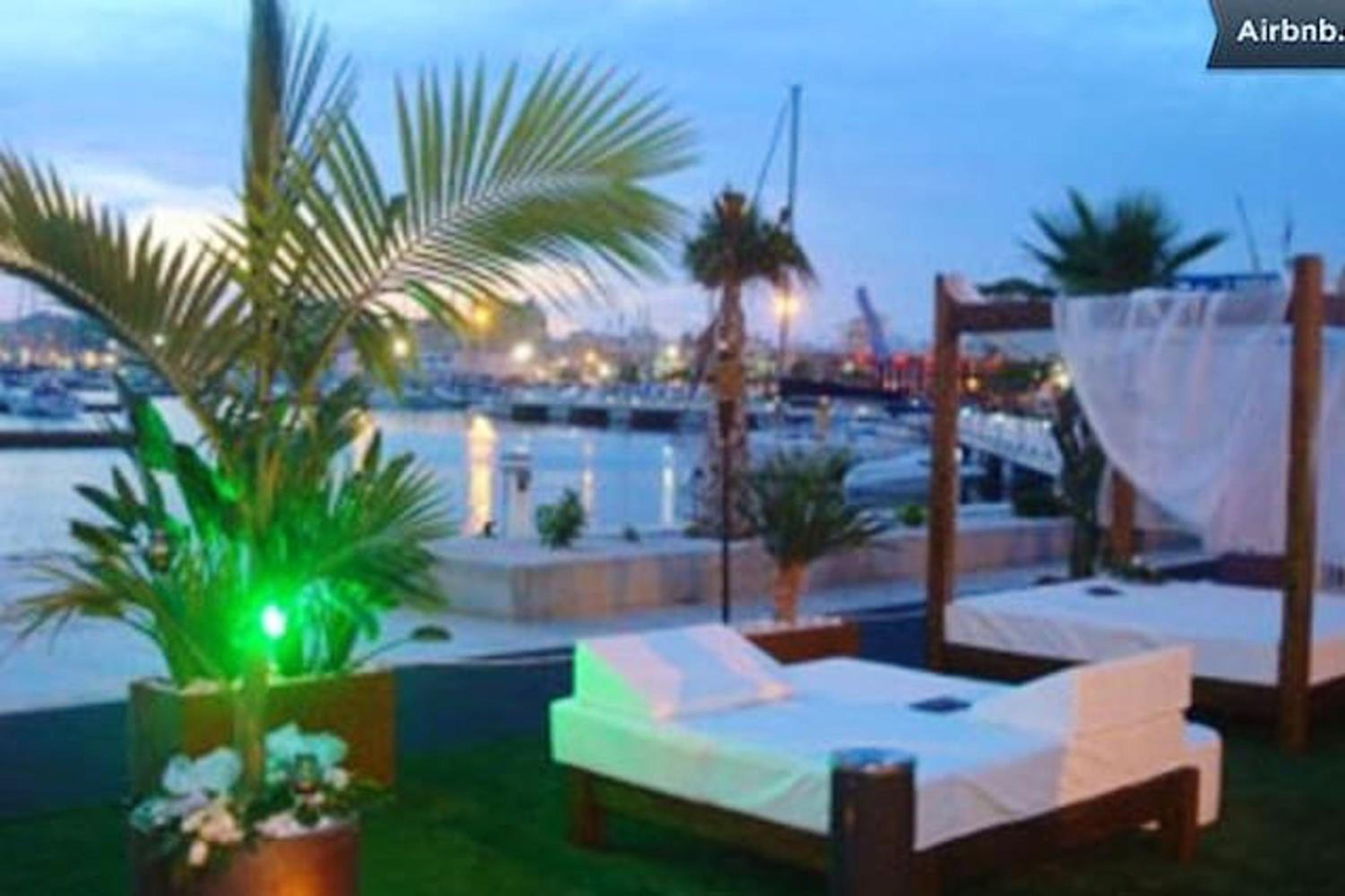 Modern Apartment in Torrevieja with Air Conditioning, 60 m². photo 2