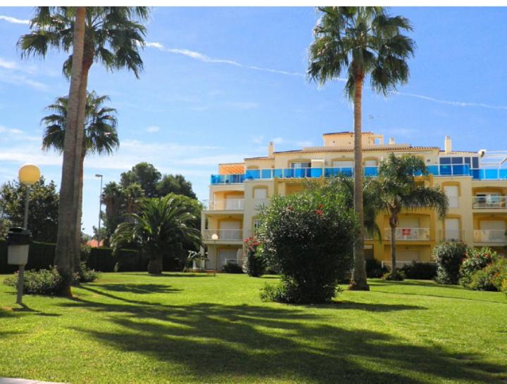Urb La Riviera
