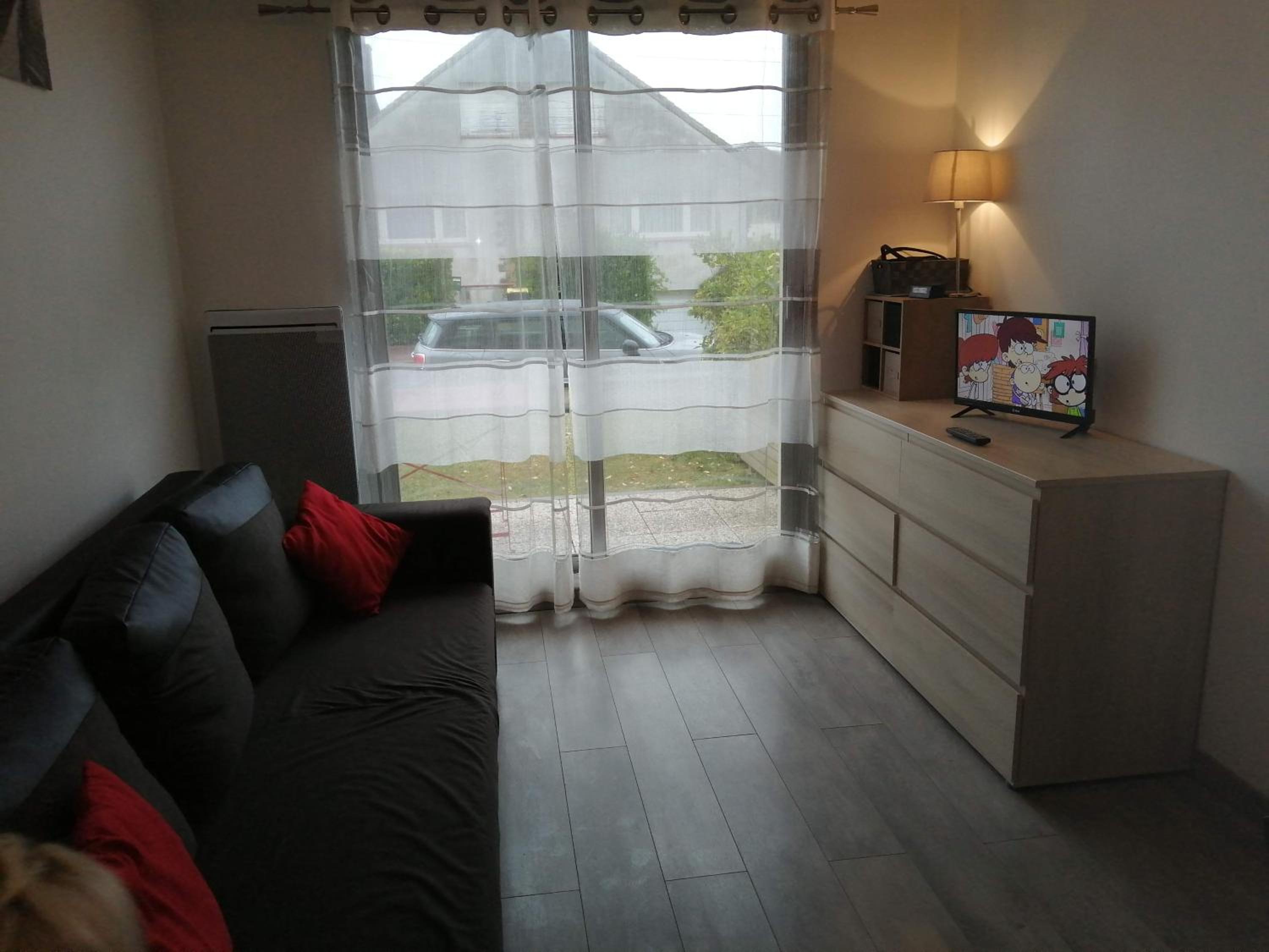 Photo 10