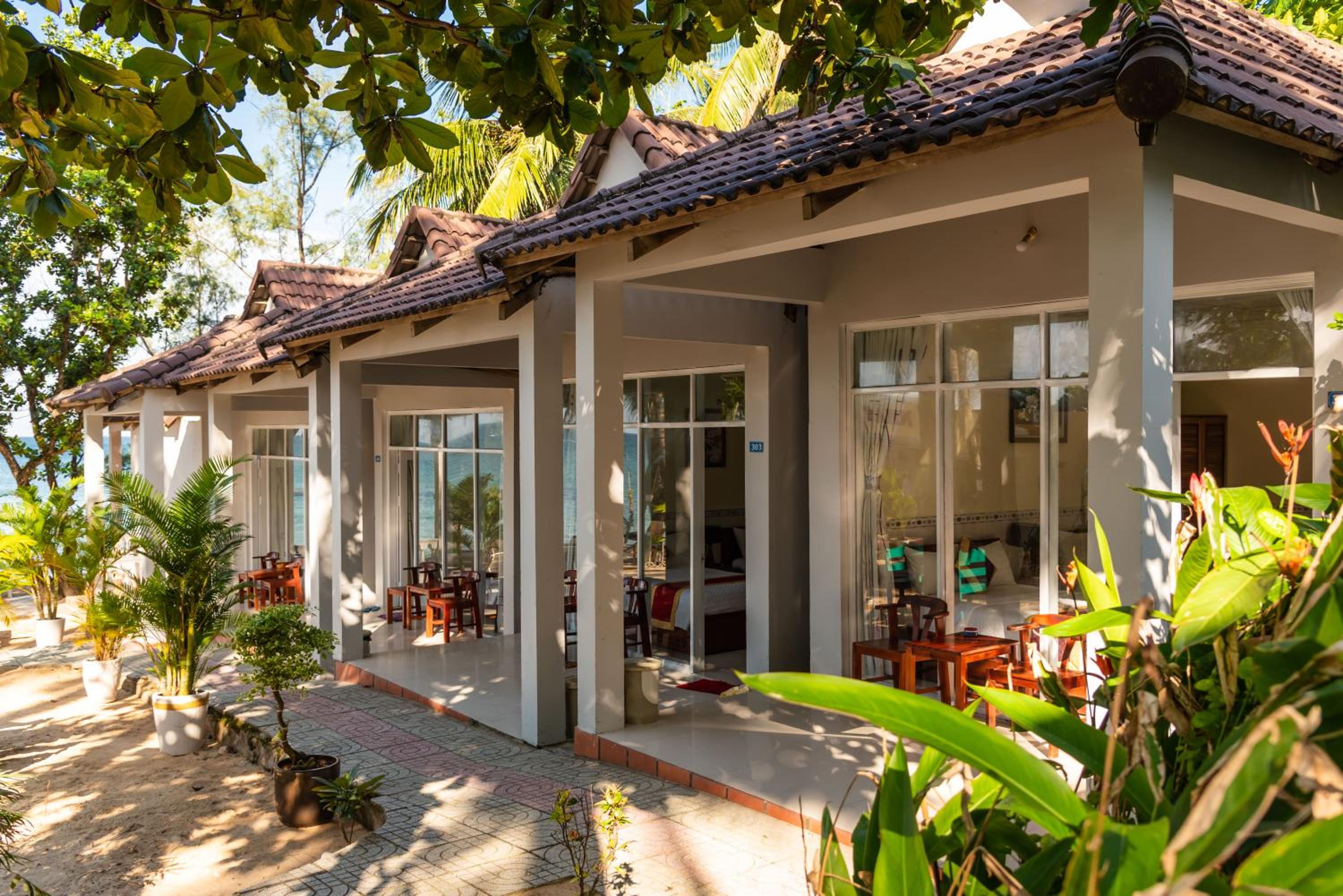 Nhat Lan Resort
