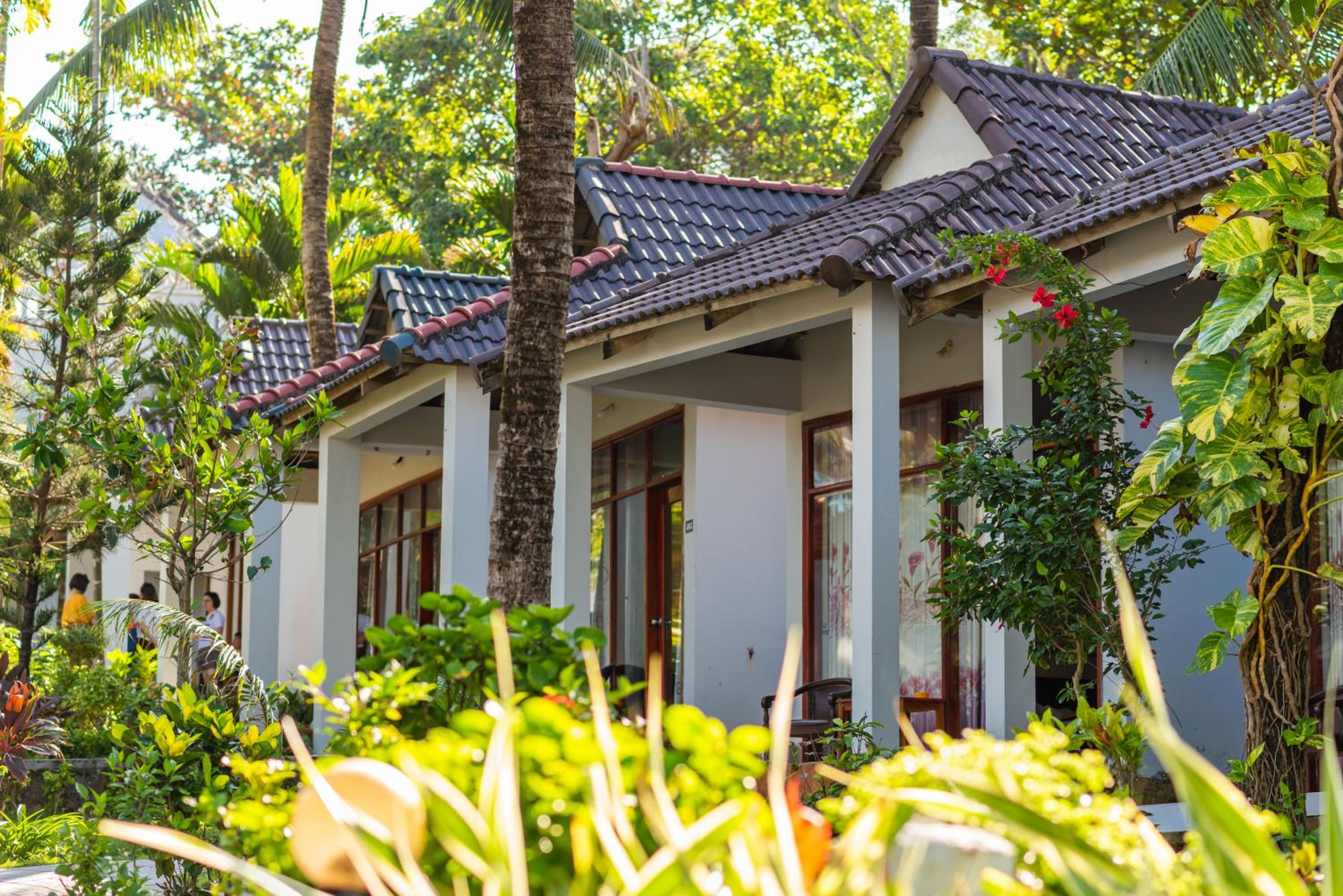 Nhat Lan Resort