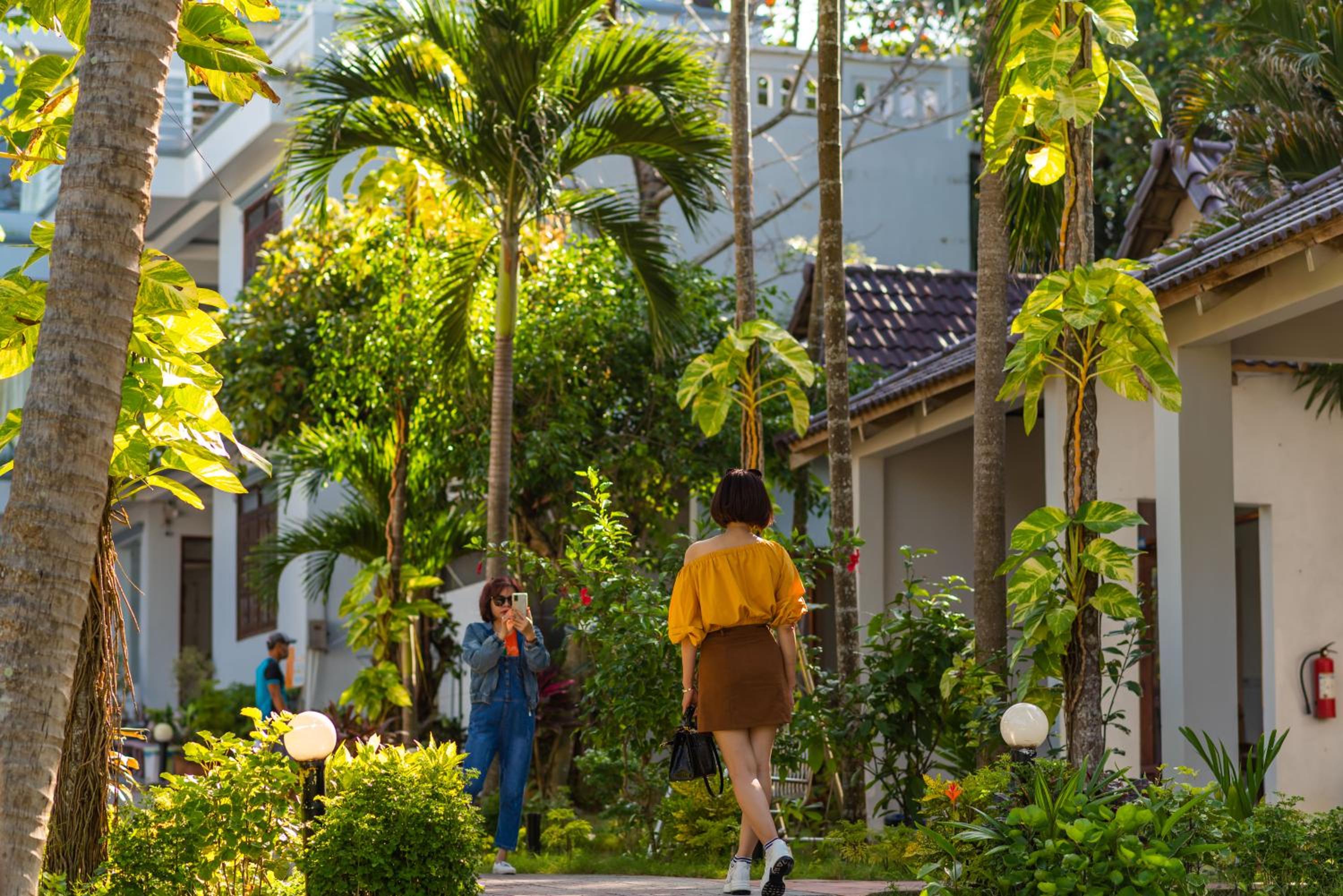 Nhat Lan Resort
