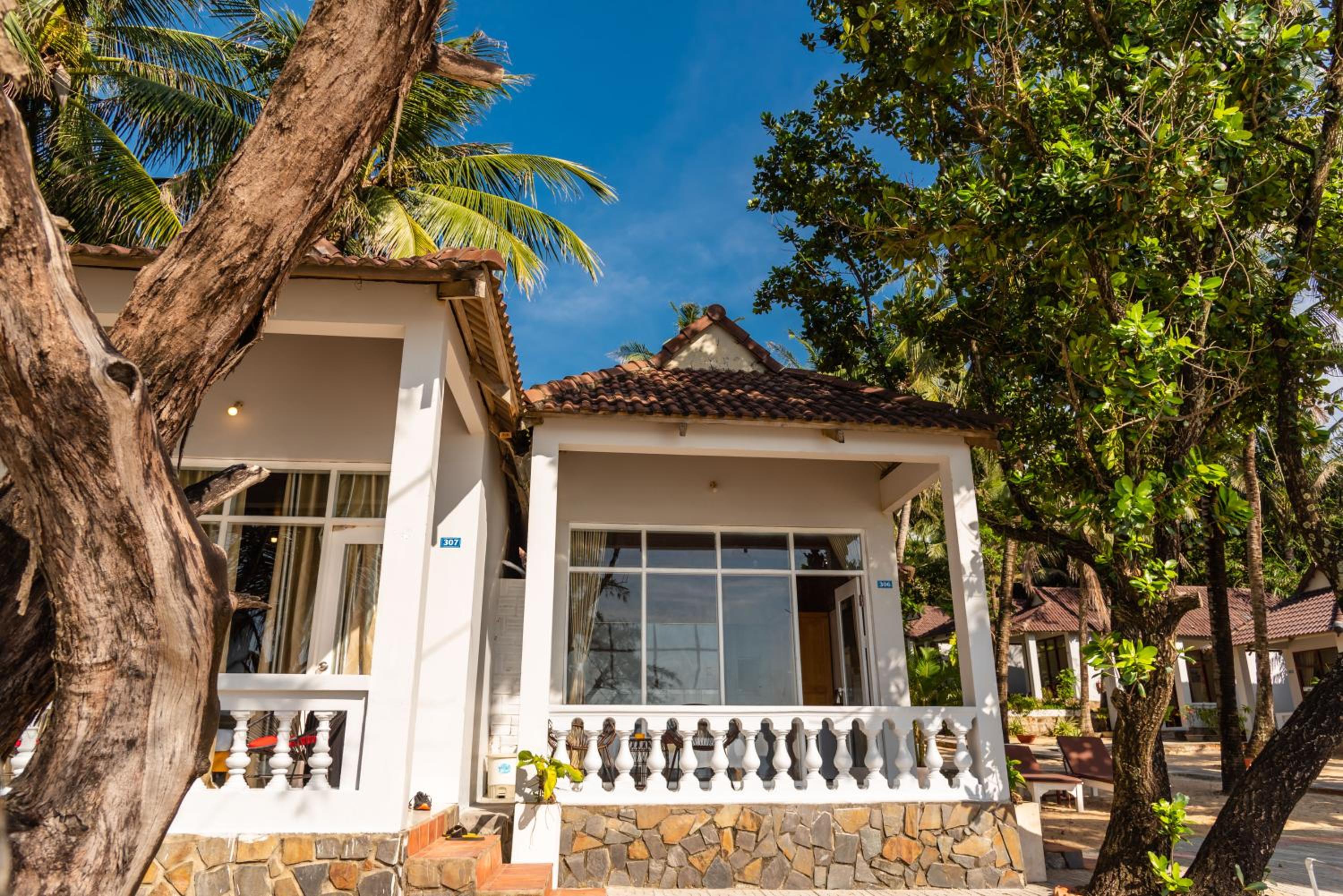 Nhat Lan Resort