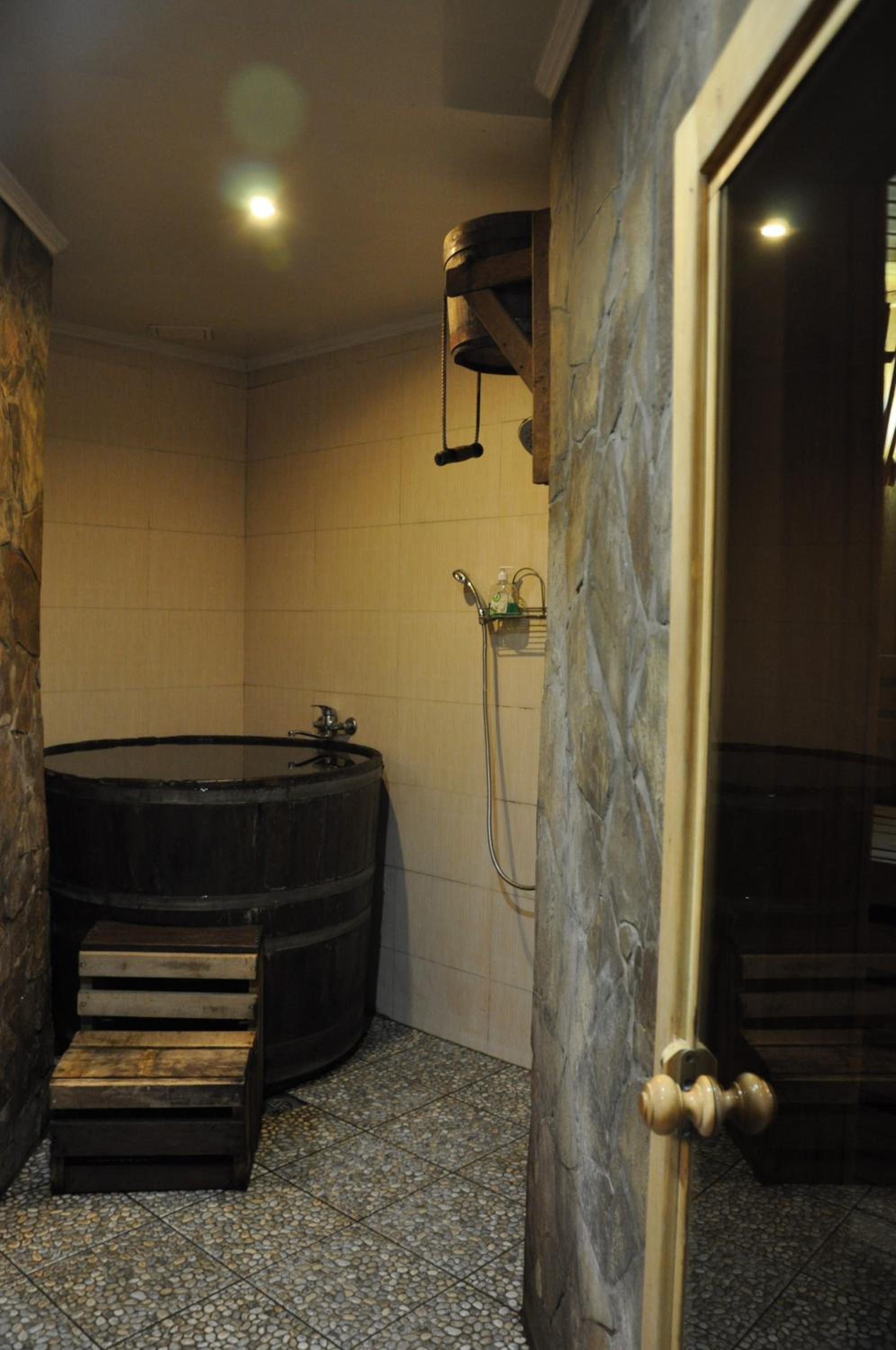 Photo 17