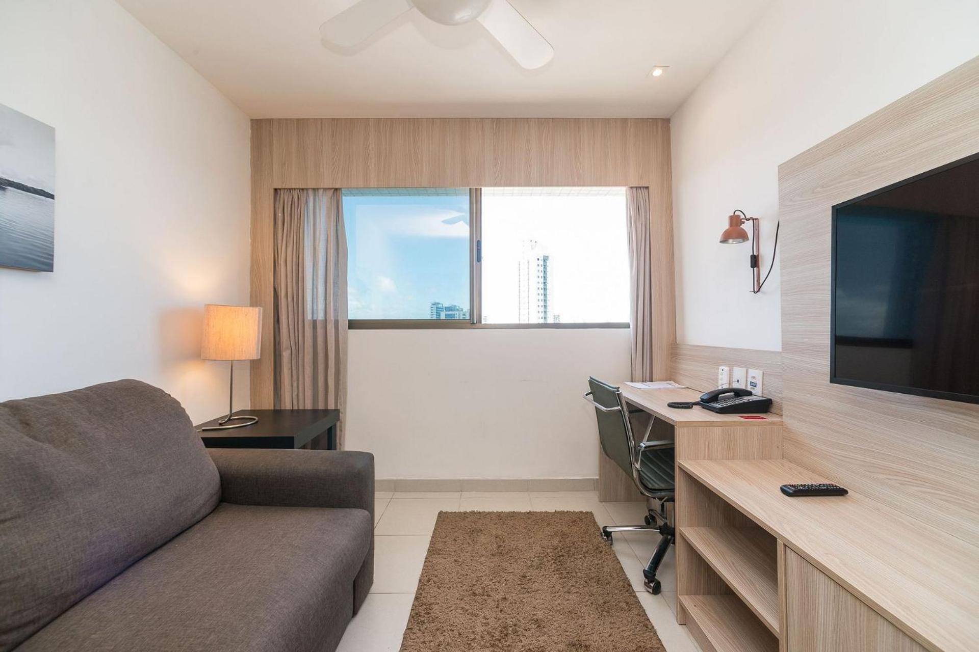 Excelente Flat em Boa Viagem 2 quartos Beach Class Ideal para Família ou Viagens de Negócio NOB2104