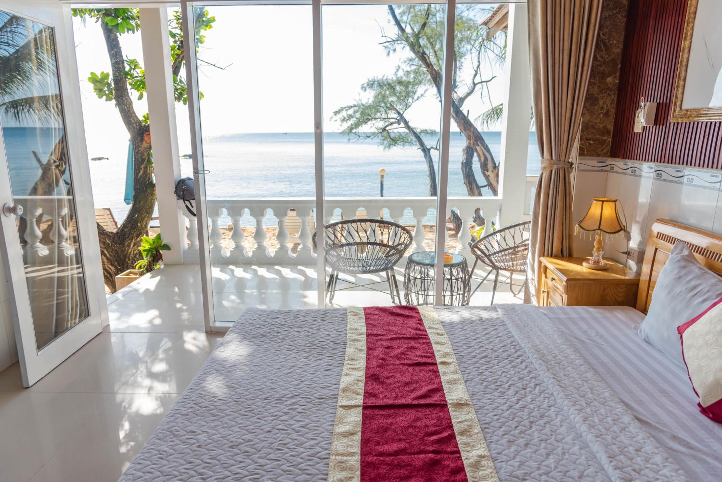 Nhat Lan Resort