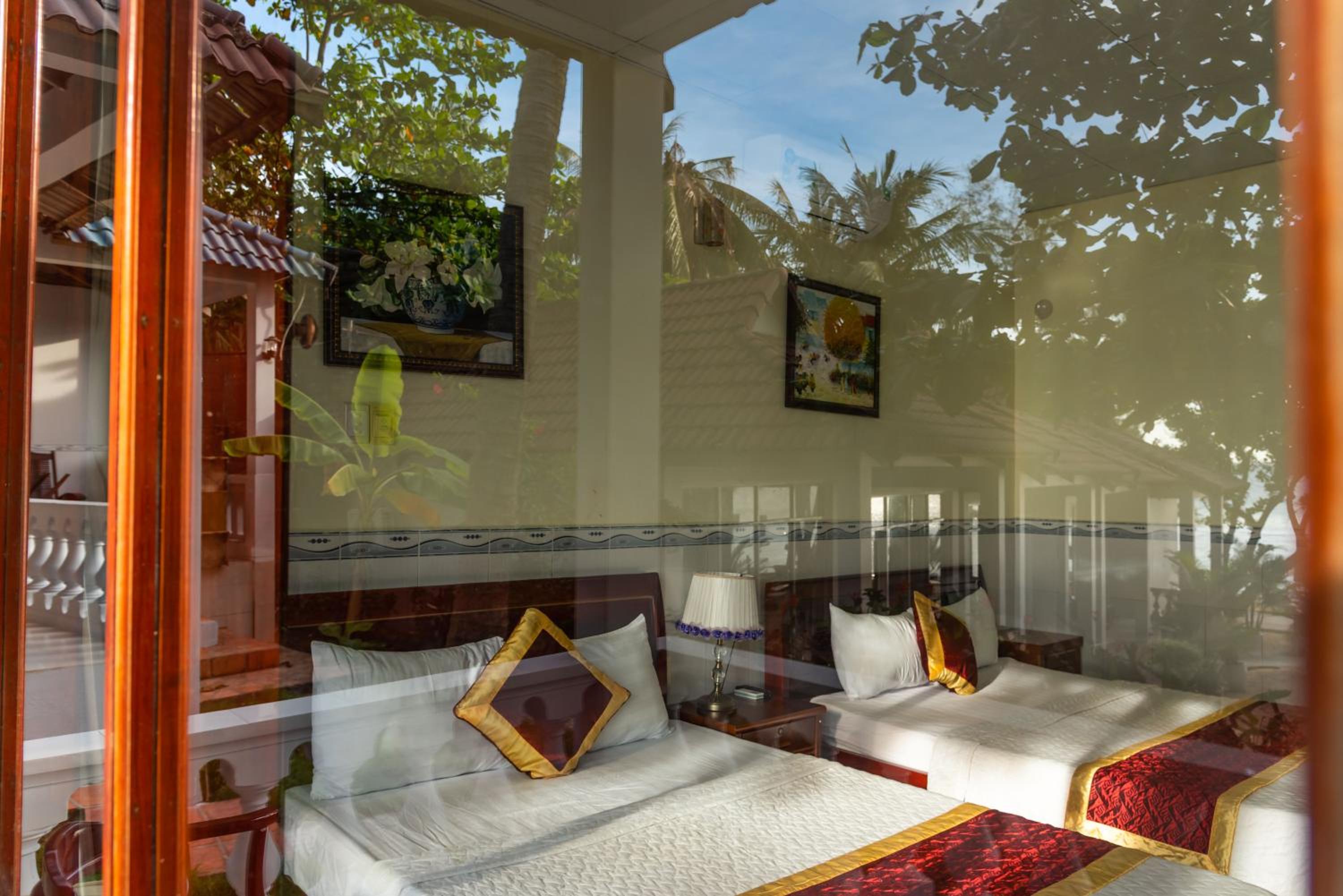 Nhat Lan Resort