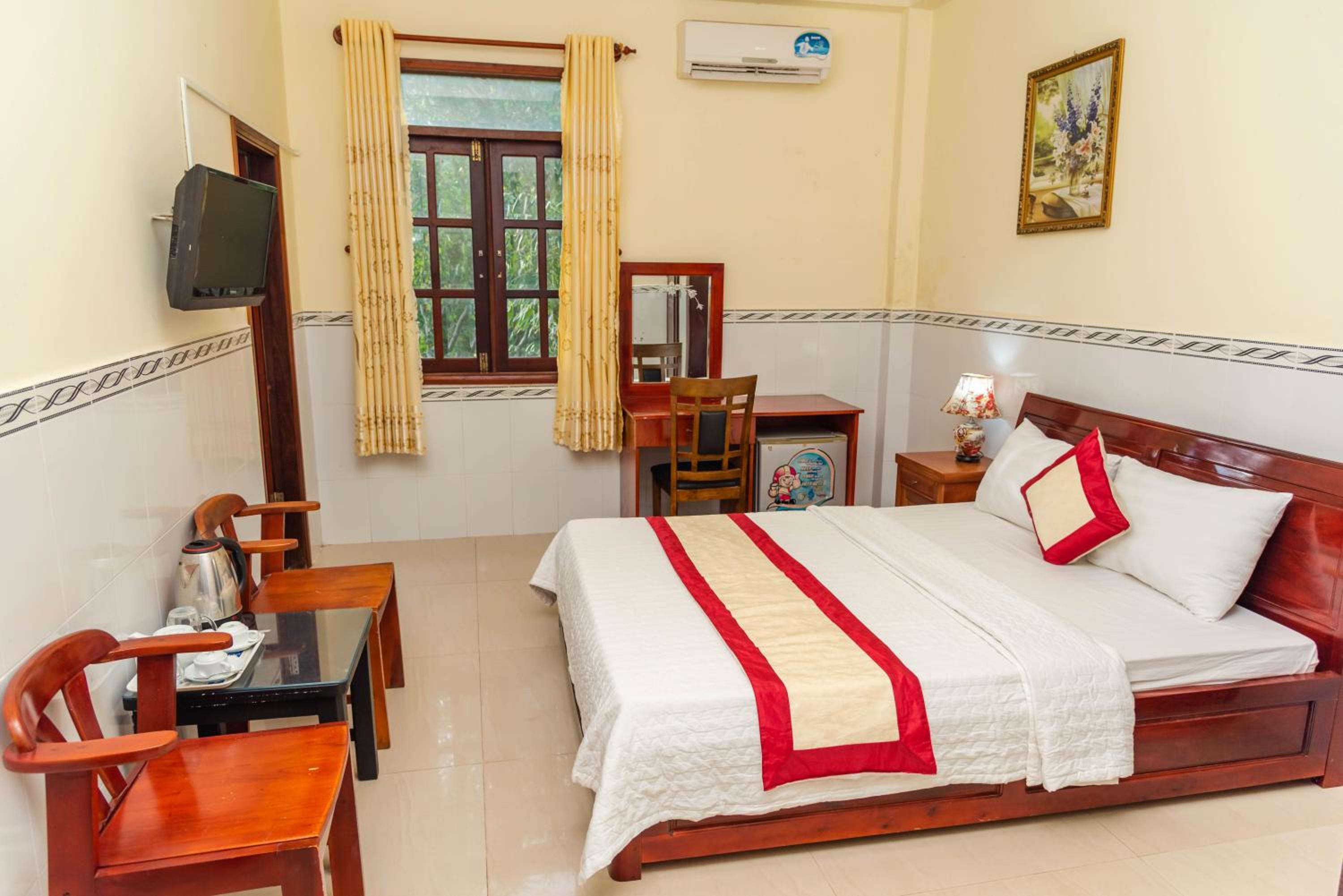 Nhat Lan Resort