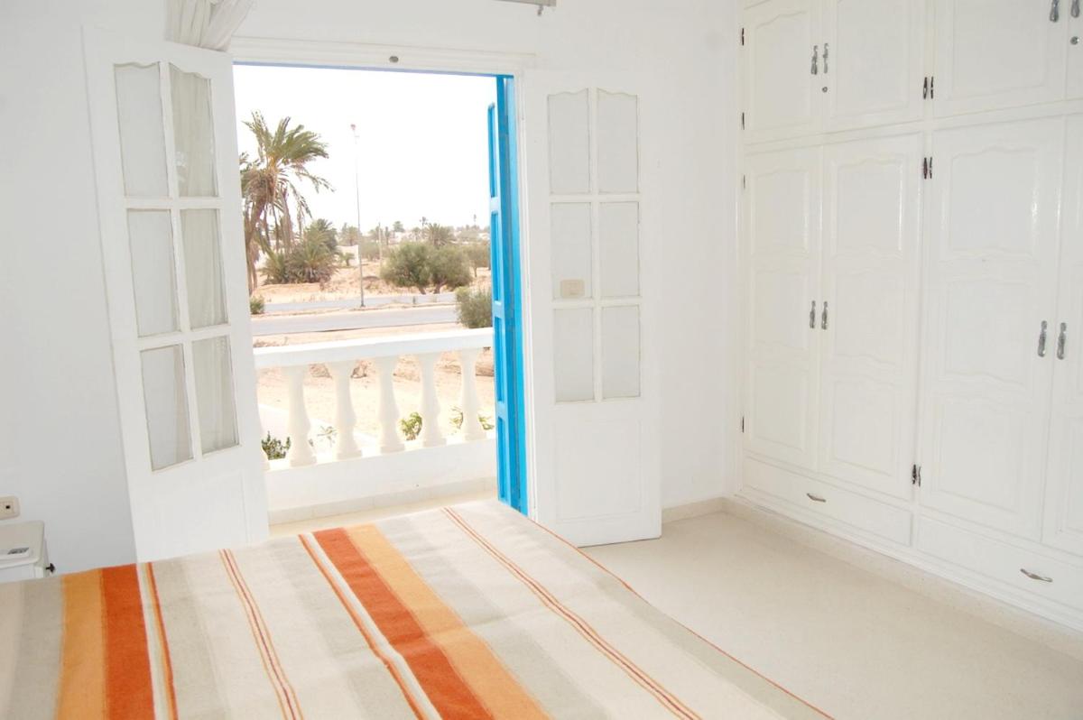 3 bedrooms house at Djerba Midoun 800 m away from the beach with terrace and wifi