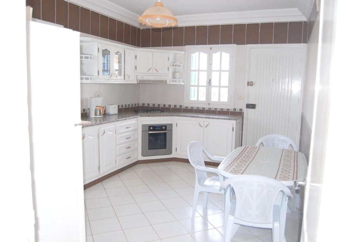 3 bedrooms house at Djerba Midoun 800 m away from the beach with terrace and wifi