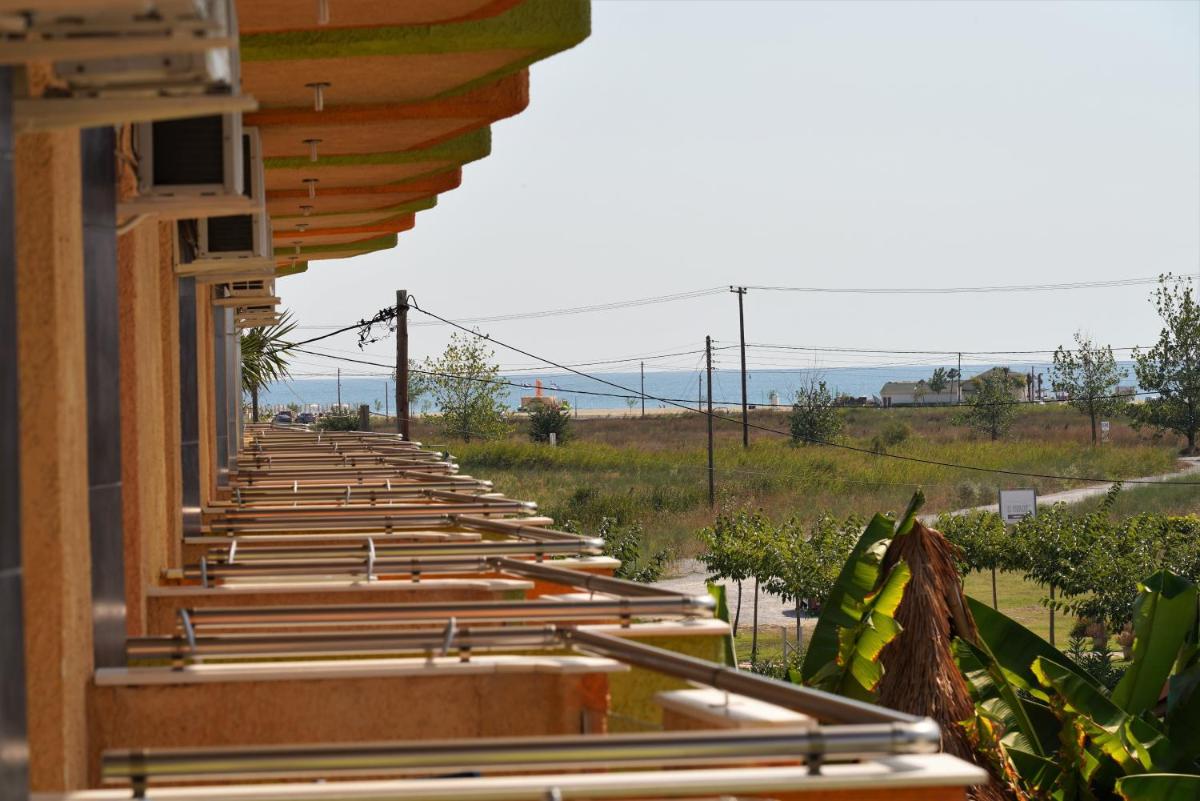 outdoor BBQ area