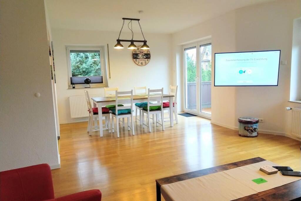 EXKLUSIVE Ferienwohnung in Einbeck, 3 Schlafzimmer mit Balkon!