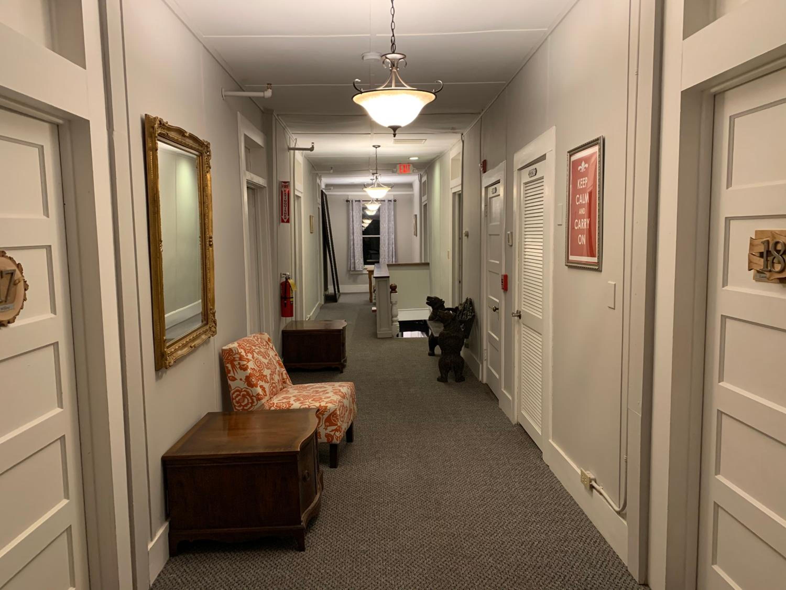 Photo 19