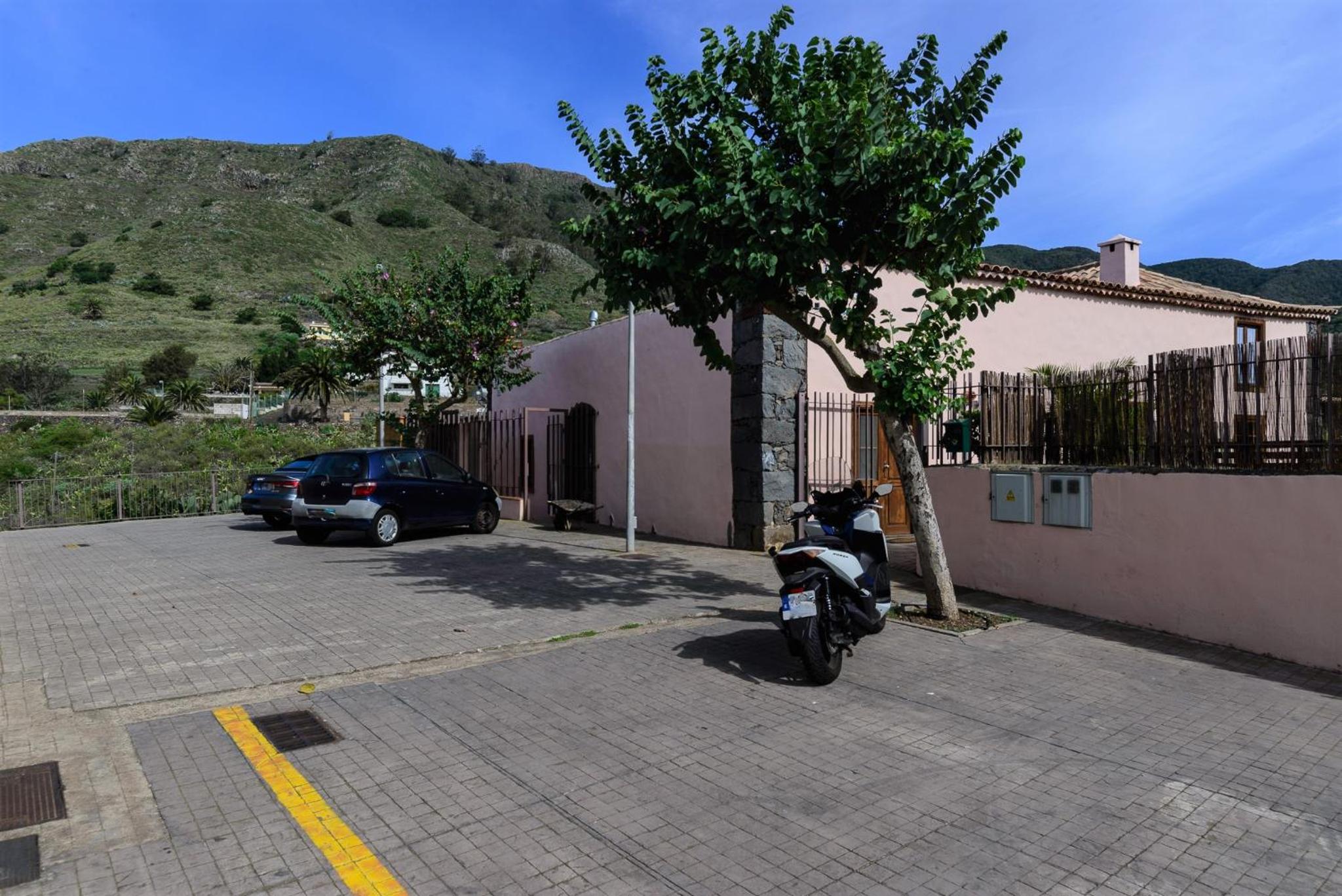 Photo 38