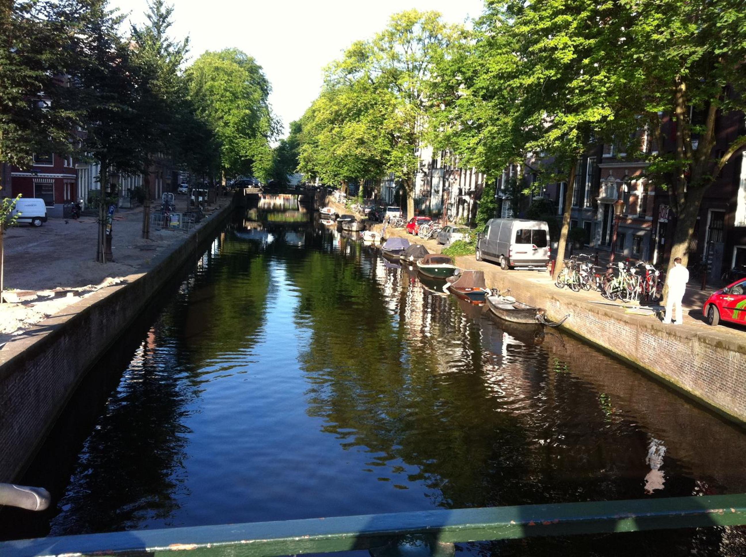 Amsterdam Downtown Hotel Canal View