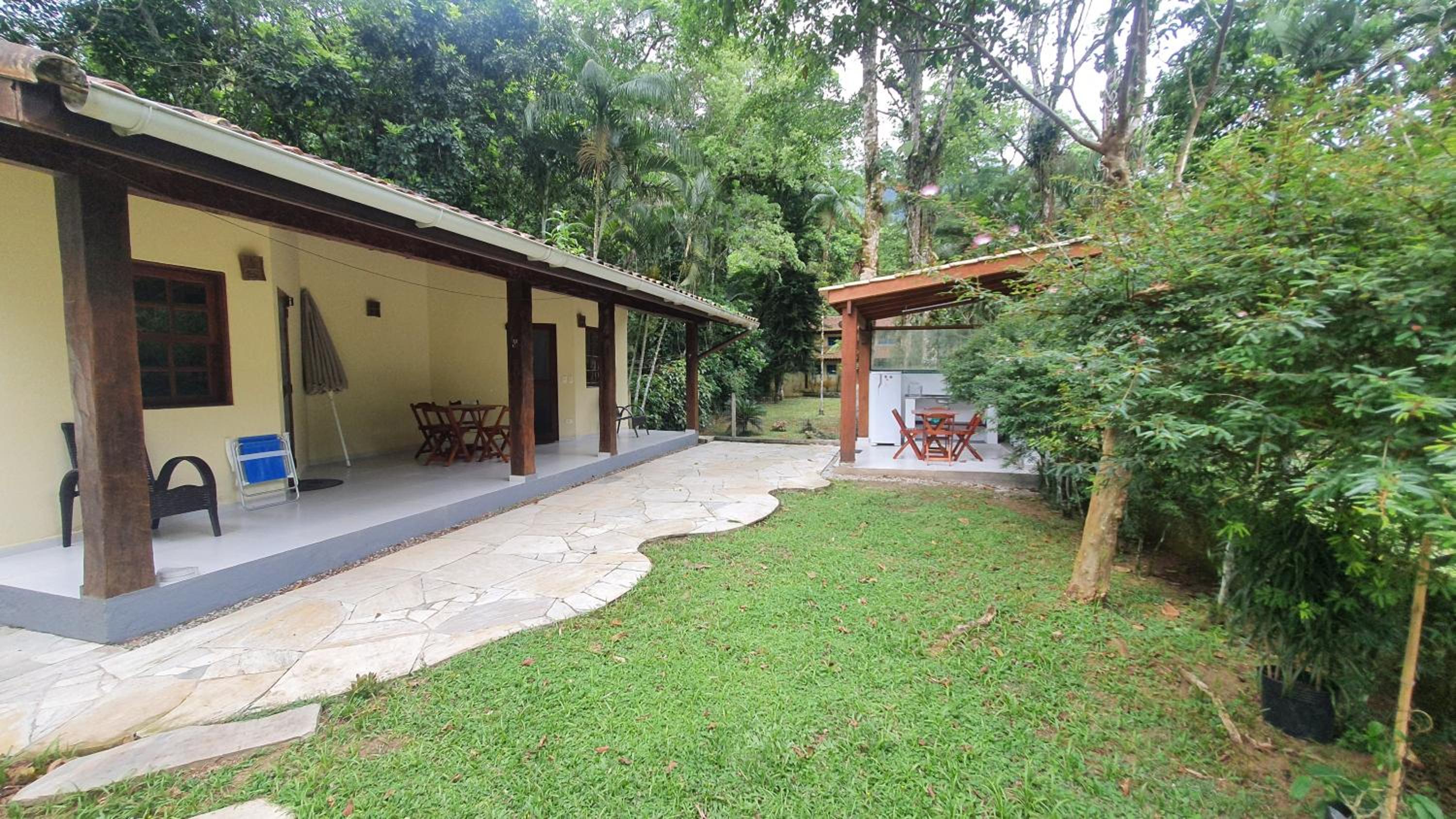 Casa da Josie em Maresias com piscina no pé da Mata Atlântica - 4 quartos