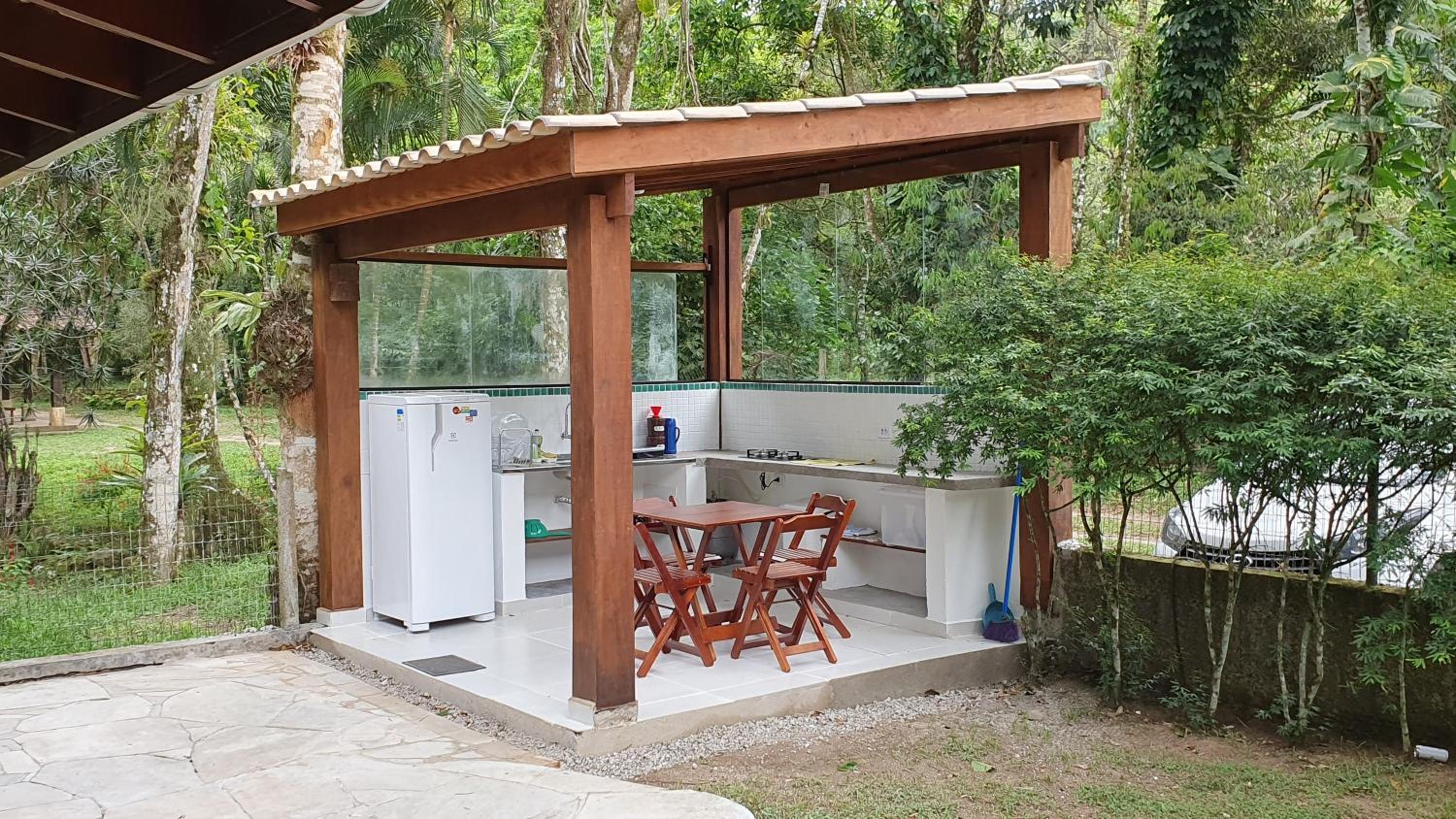 Casa da Josie em Maresias com piscina no pé da Mata Atlântica - 4 quartos