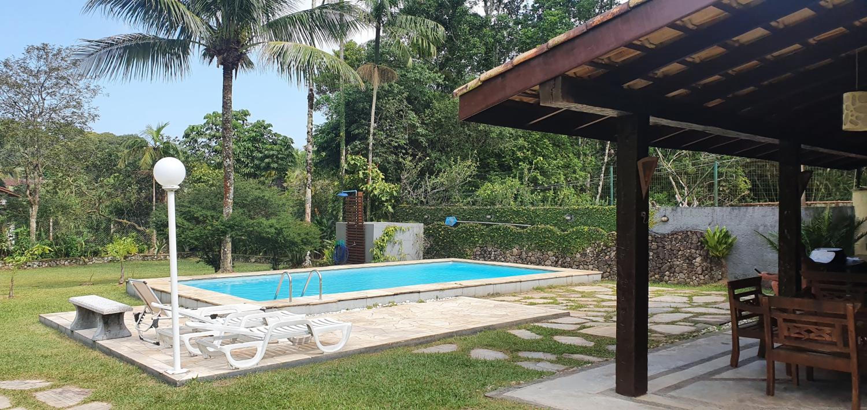 Casa da Josie em Maresias com piscina no pé da Mata Atlântica - 4 quartos