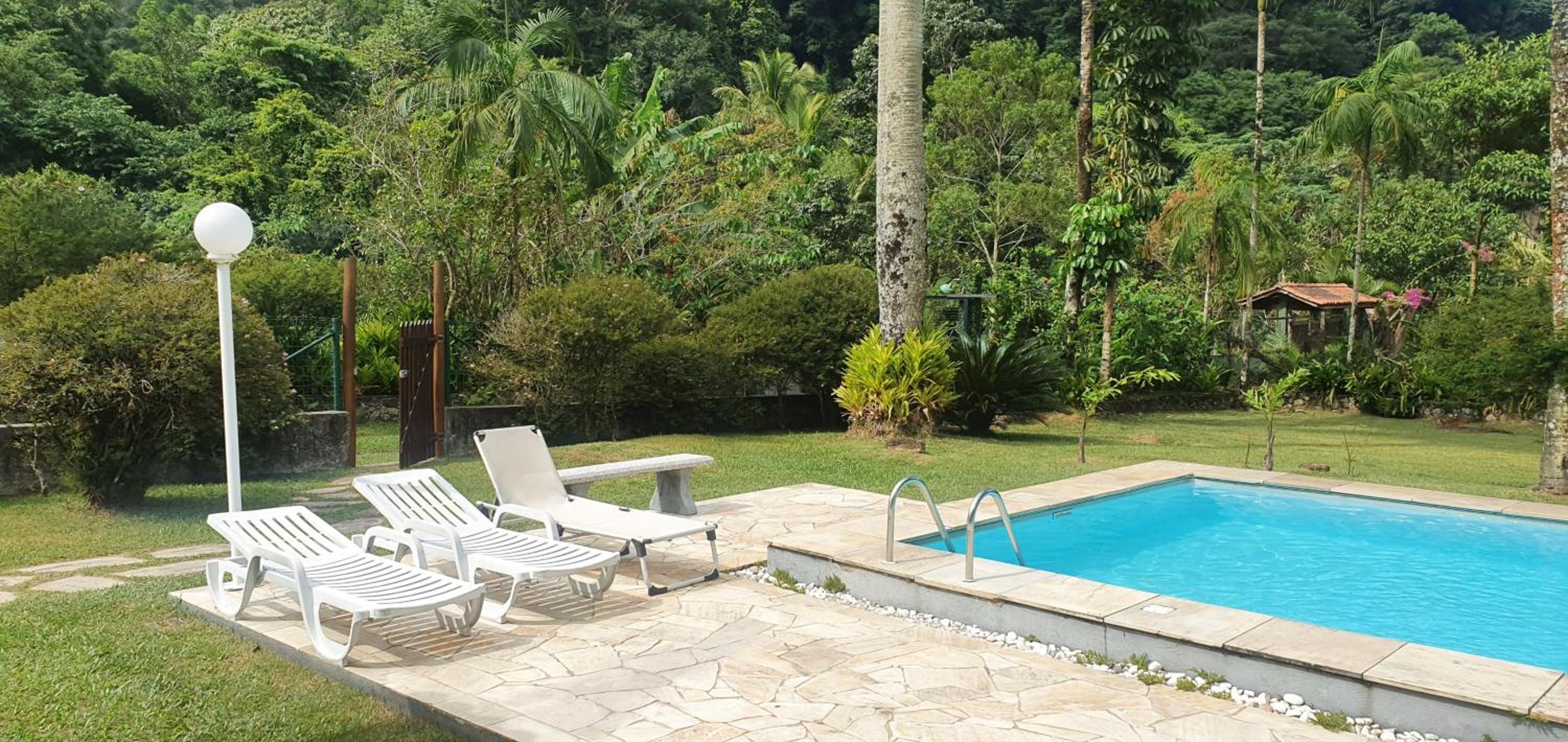 Casa da Josie em Maresias com piscina no pé da Mata Atlântica - 4 quartos