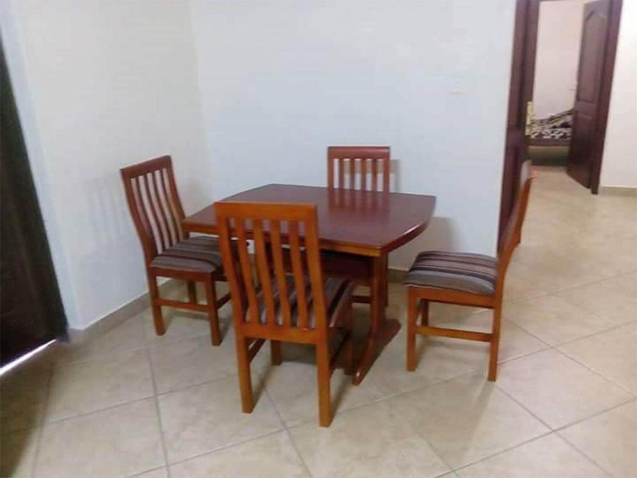 A magnificient apartment with superb amanities giving a very enjoyable stay view 4