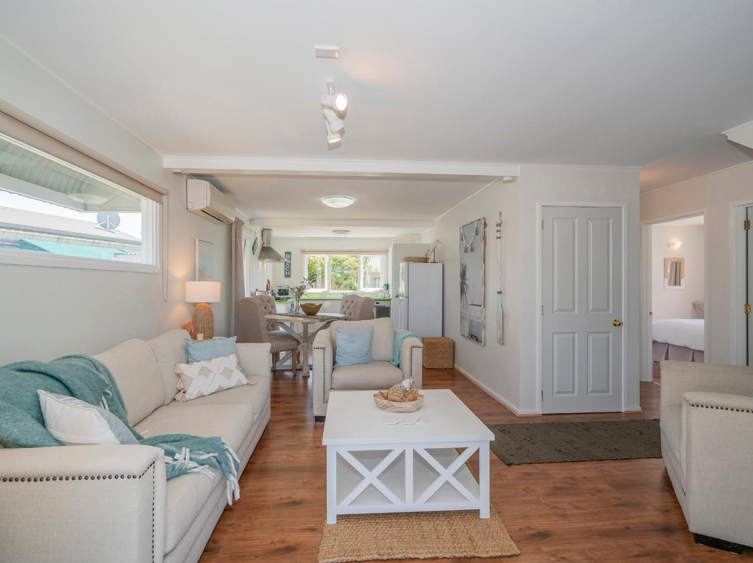 The Doll's House - Whitianga Holiday Home view 4