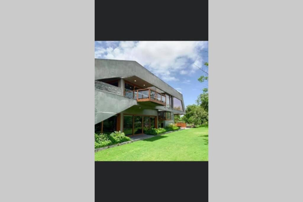 One 90 by the golf@kensville view 5