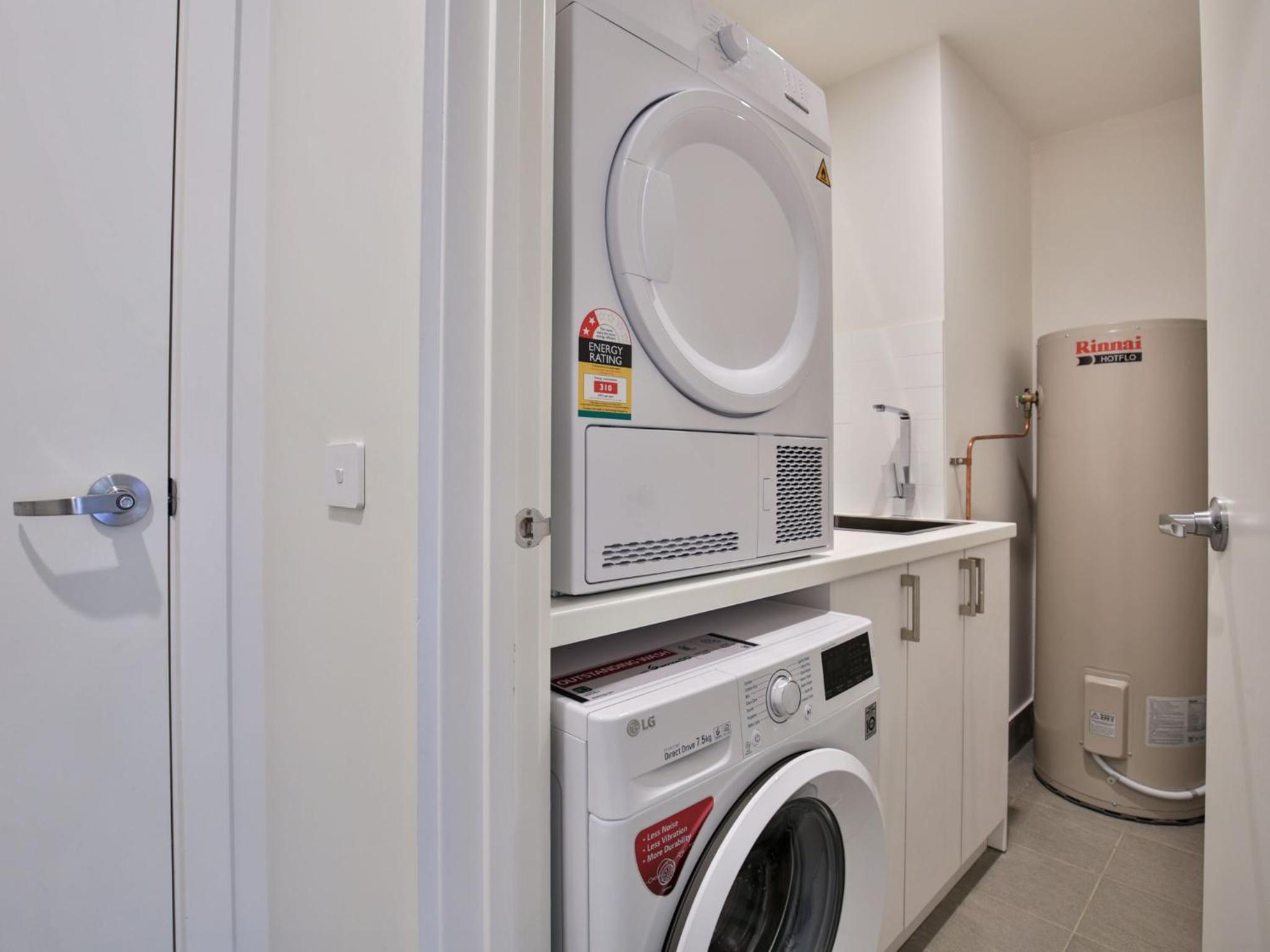 Husky Sands I Pet Friendly I 5 Mins Walk to Beach