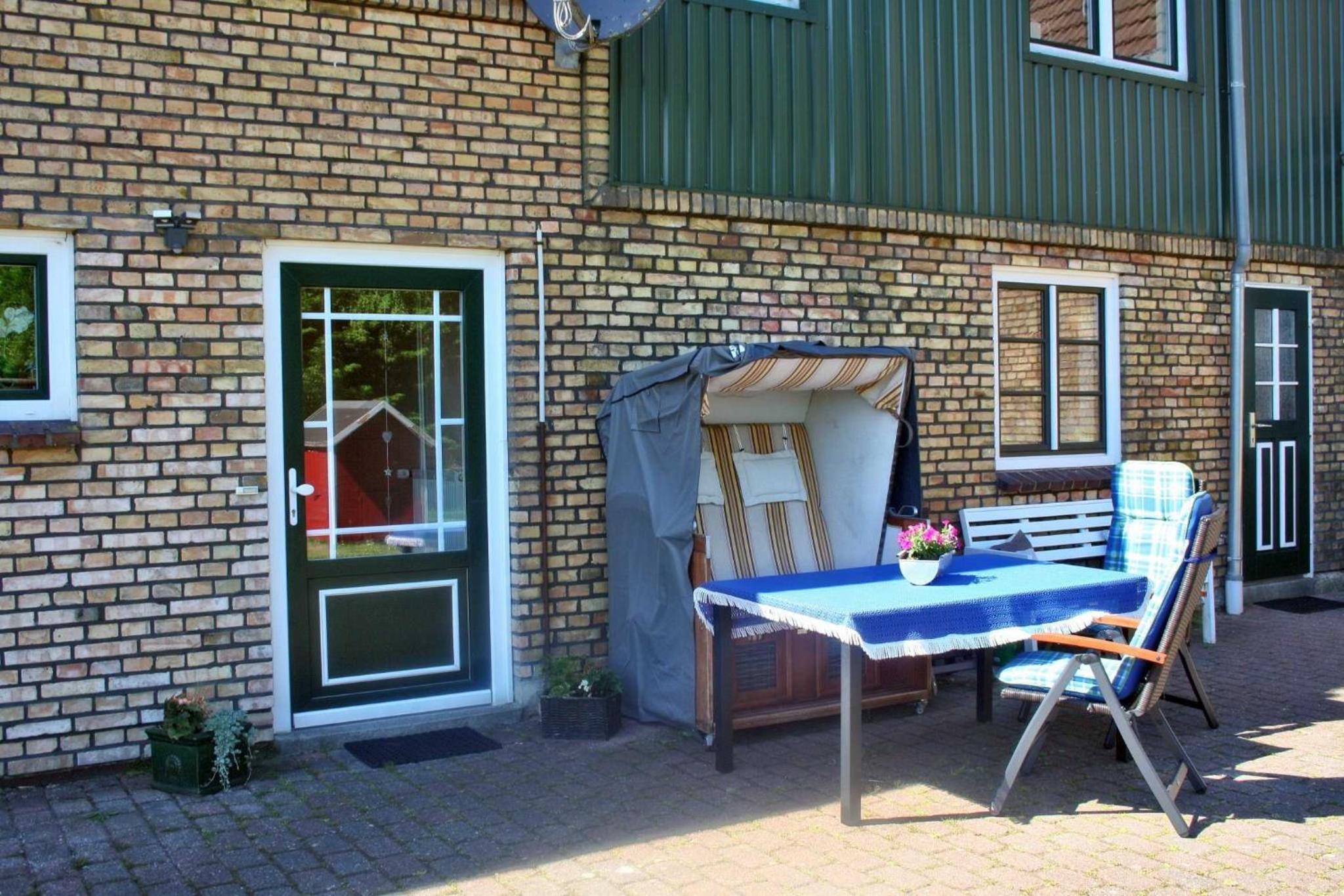 Detjens - FeWo in ruhiger Lage mit Terrasse und Garten view 4