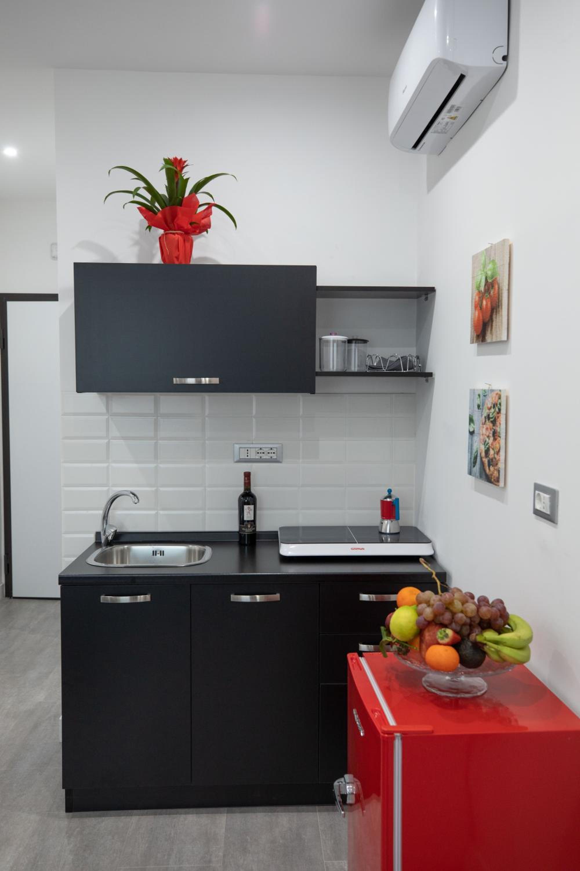 Napolidays Toledo Apartment By Dimorra