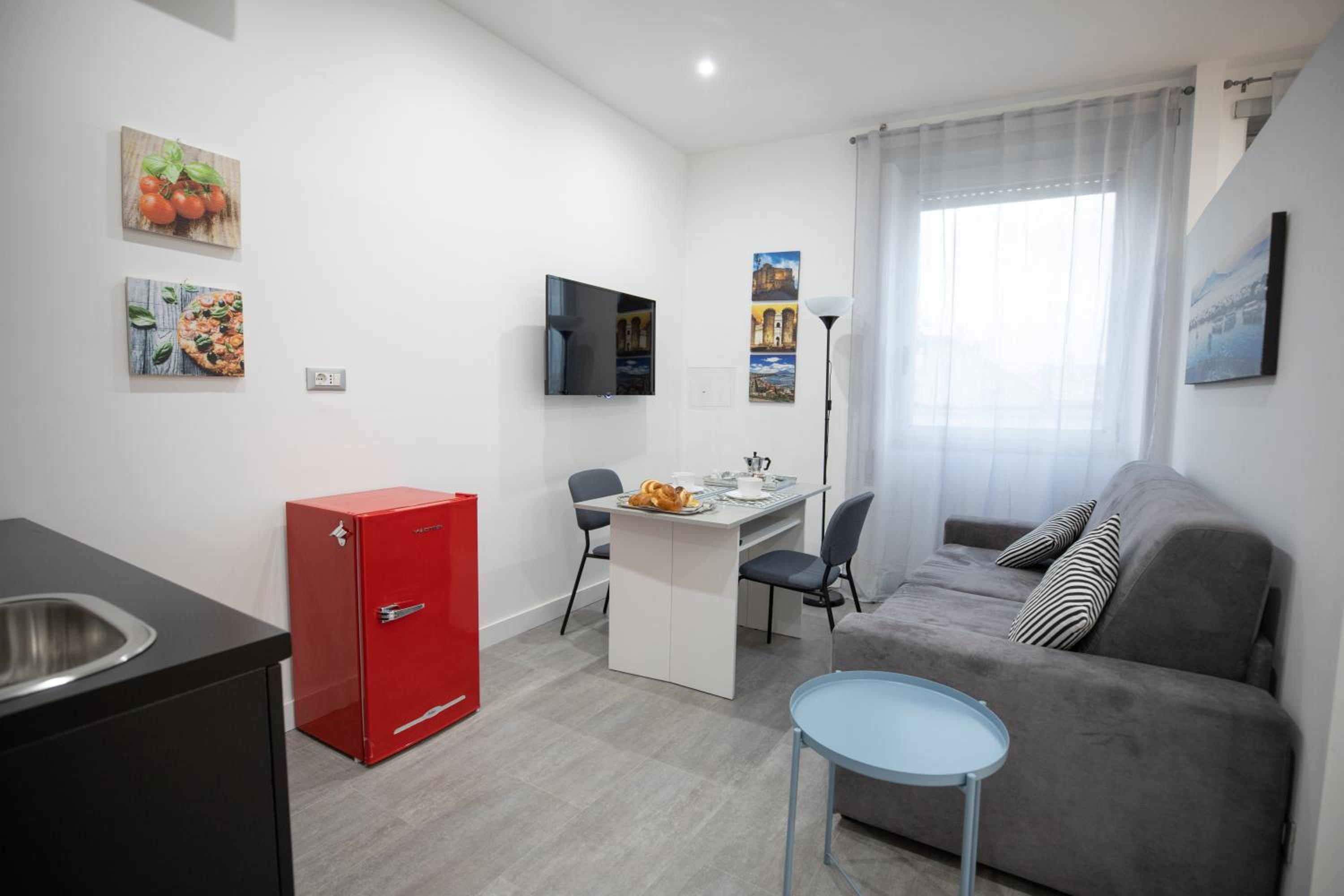 Napolidays Toledo Apartment By Dimorra