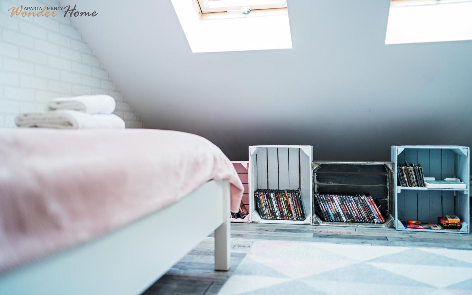Wonder Home - Apartament Cud Malina z kominkiem, klimatyzacją i widokiem na Karkonosze, blisko centrum, stoku, restauracji, aquaparku