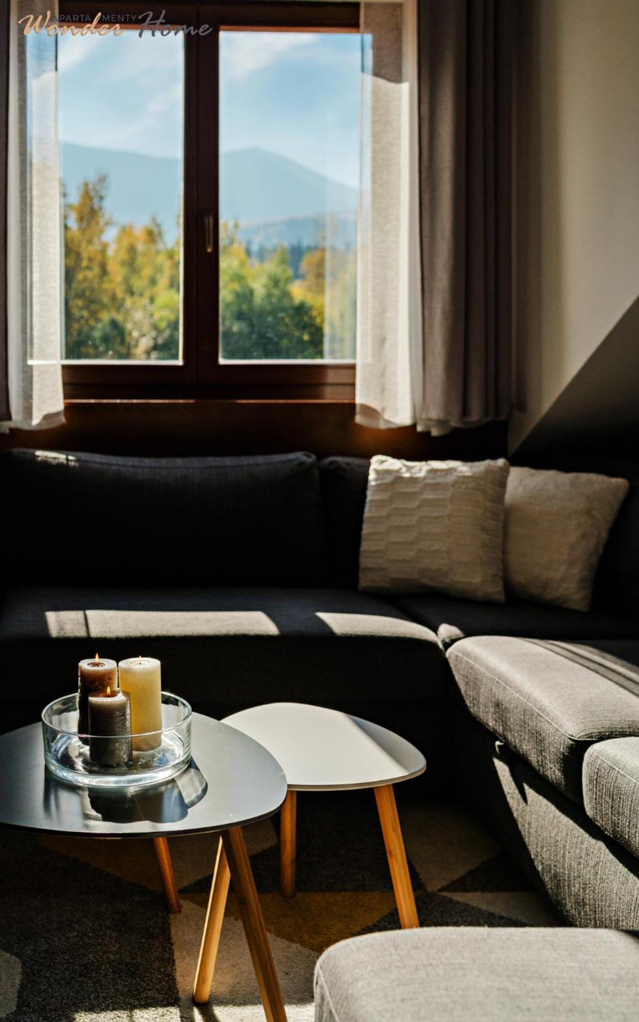 Wonder Home - Apartament Cud Malina z kominkiem, klimatyzacją i widokiem na Karkonosze, blisko centrum, stoku, restauracji, aquaparku