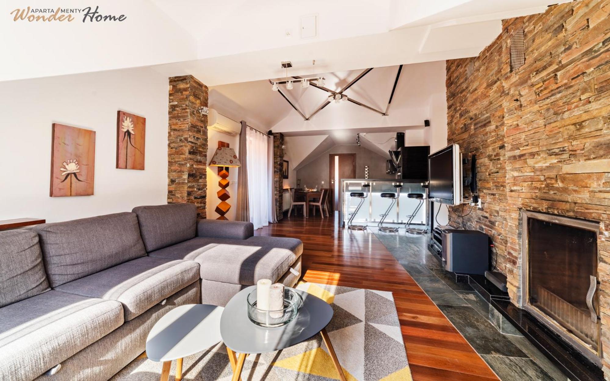 Wonder Home - Apartament Cud Malina z kominkiem, klimatyzacją i widokiem na Karkonosze, blisko centrum, stoku, restauracji, aquaparku