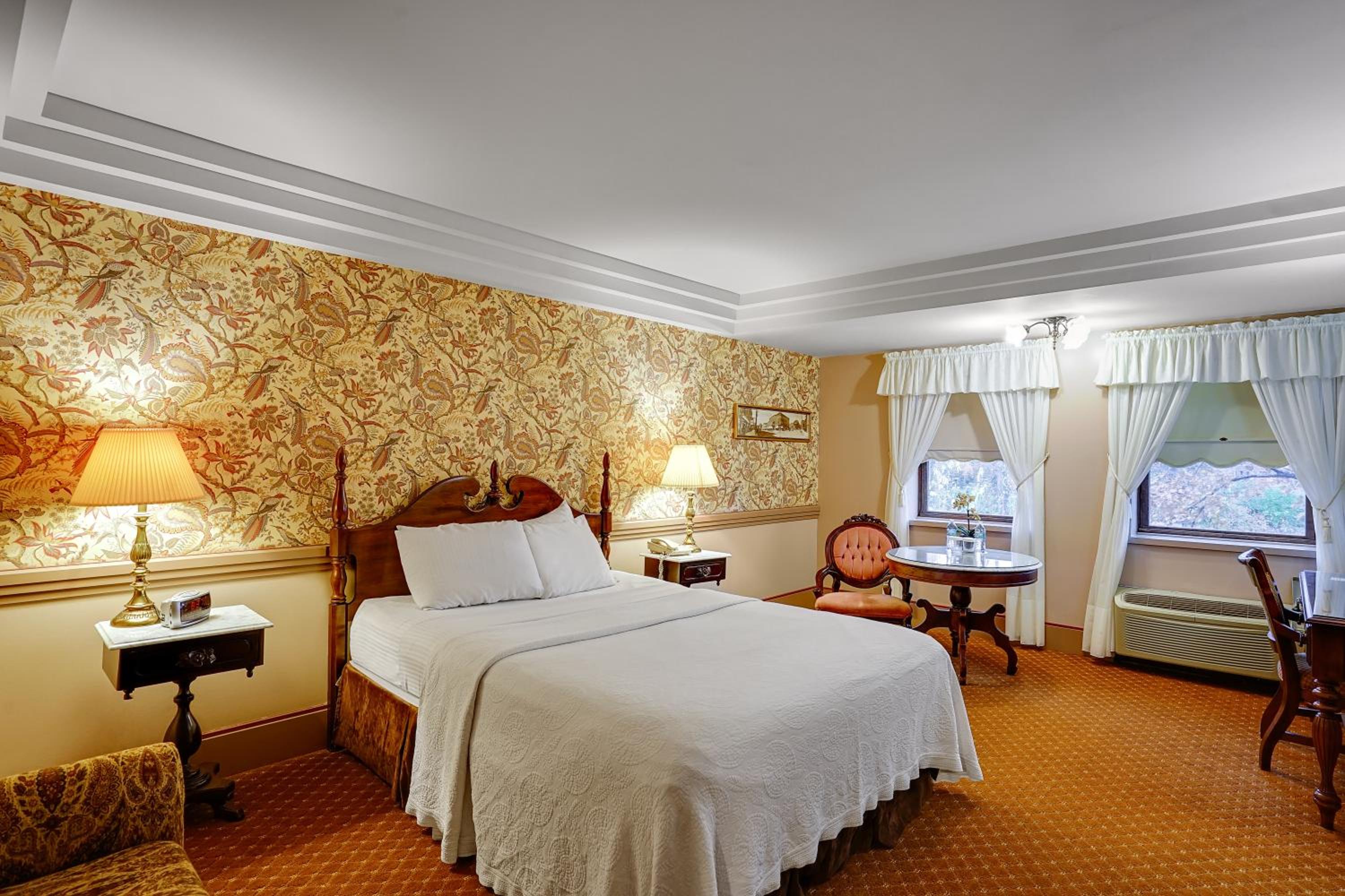 Best Western Potsdam University Park Inn