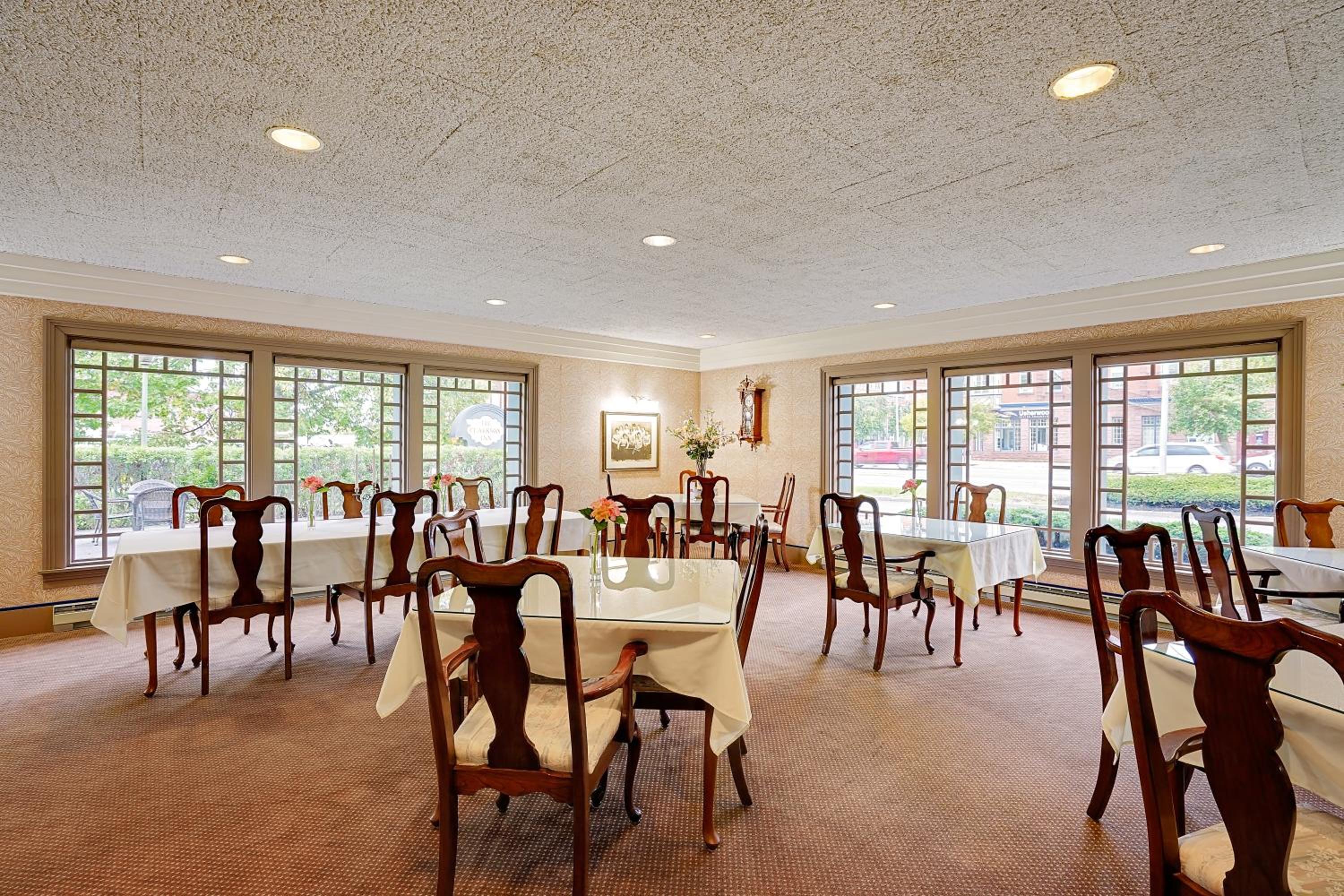Best Western Potsdam University Park Inn