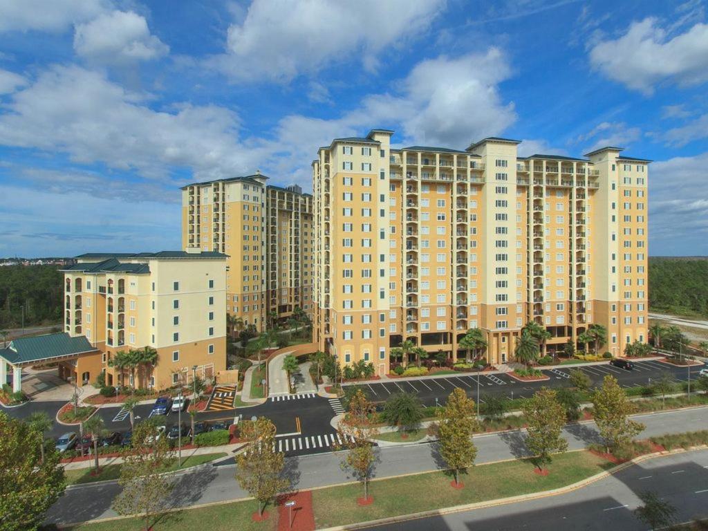 Luxury Resort Condo, 2 or 3 BR, Premium suites