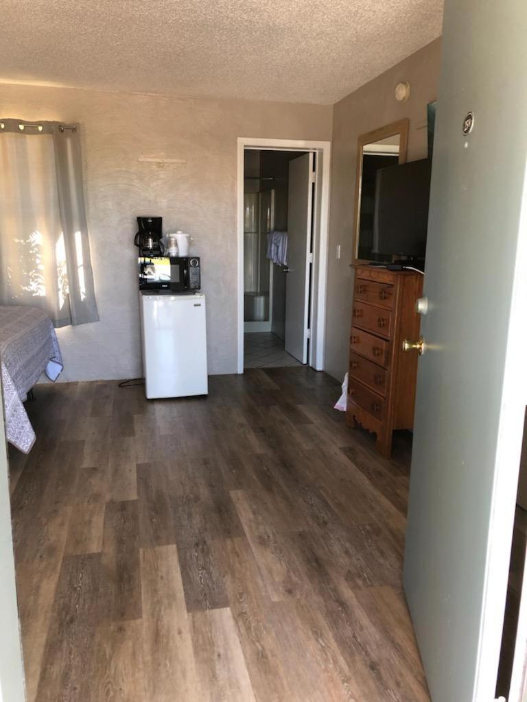 Pennwood Motor Lodge view 3