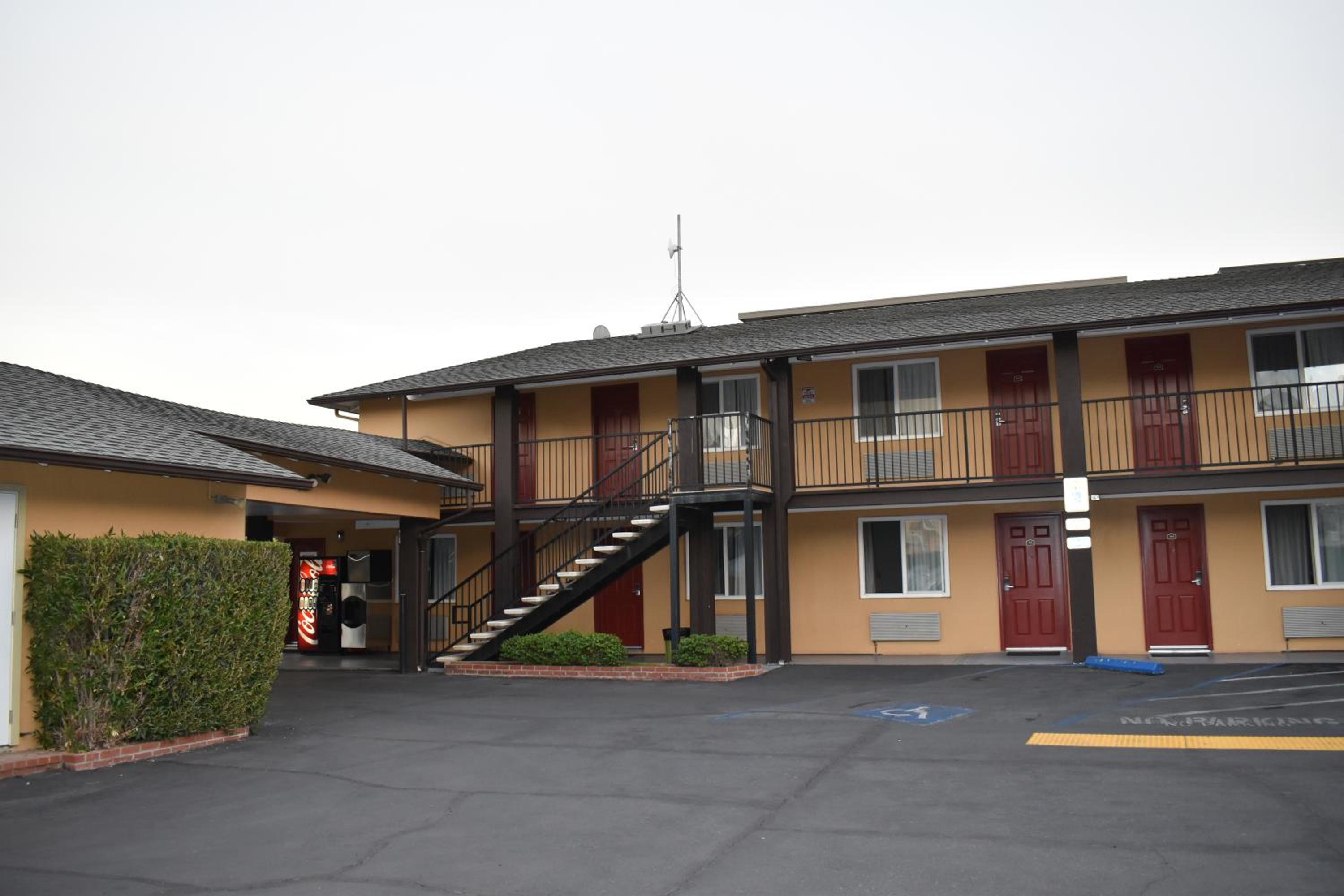 Hotel Belmont