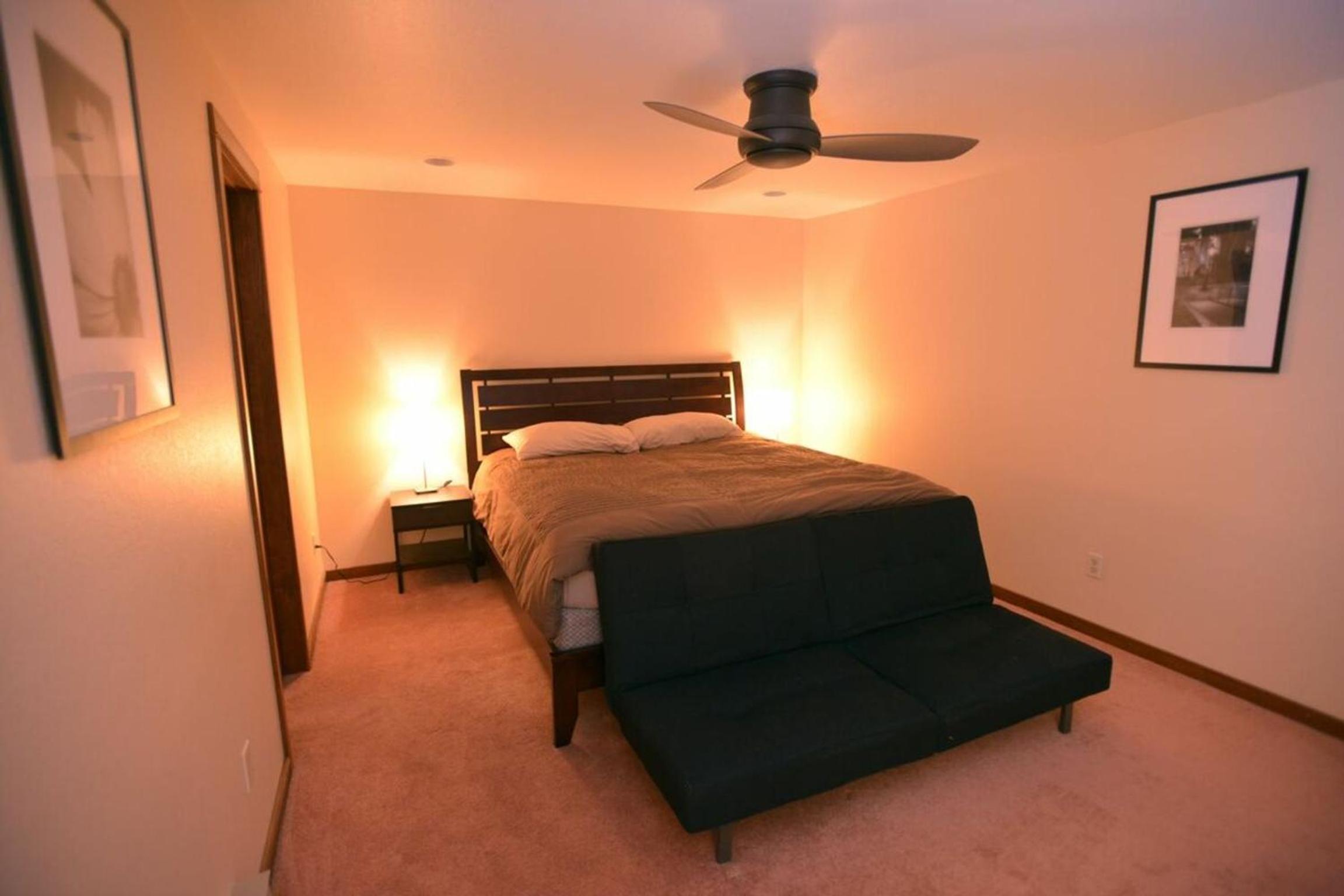 Laid Back Lounge by Casago McCall - Donerightmanagement view 4