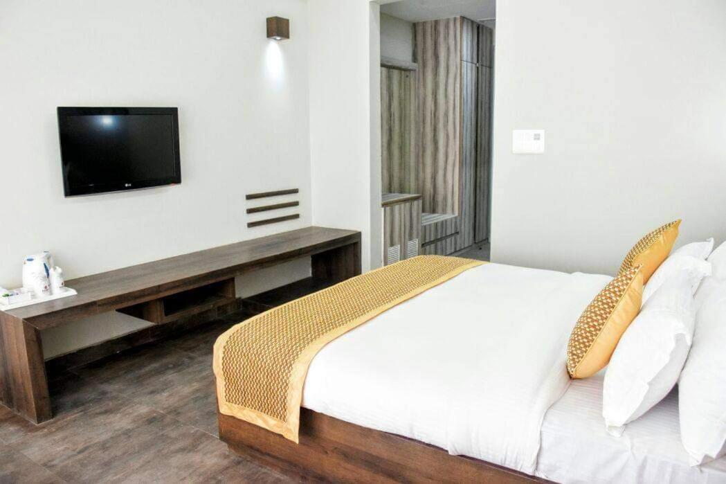 Rudraksh Resort and Hotel