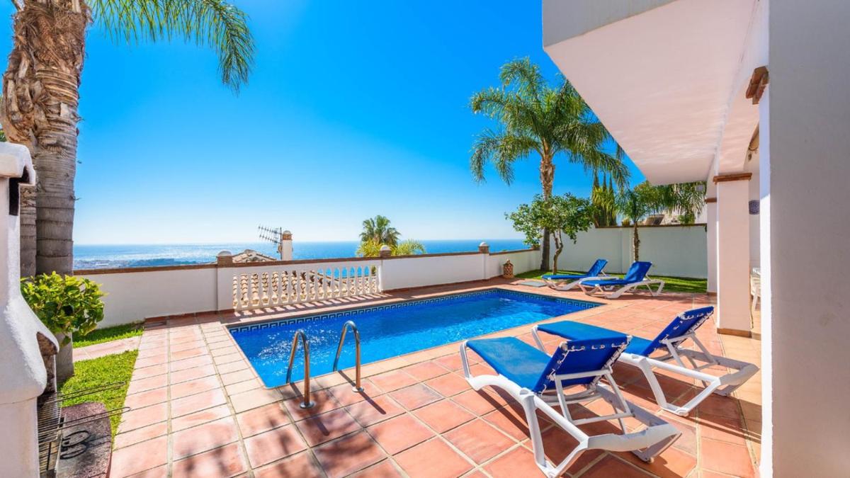 Hotel Villa Mirador de Proa Almunecar by Ruralidays - Image 1