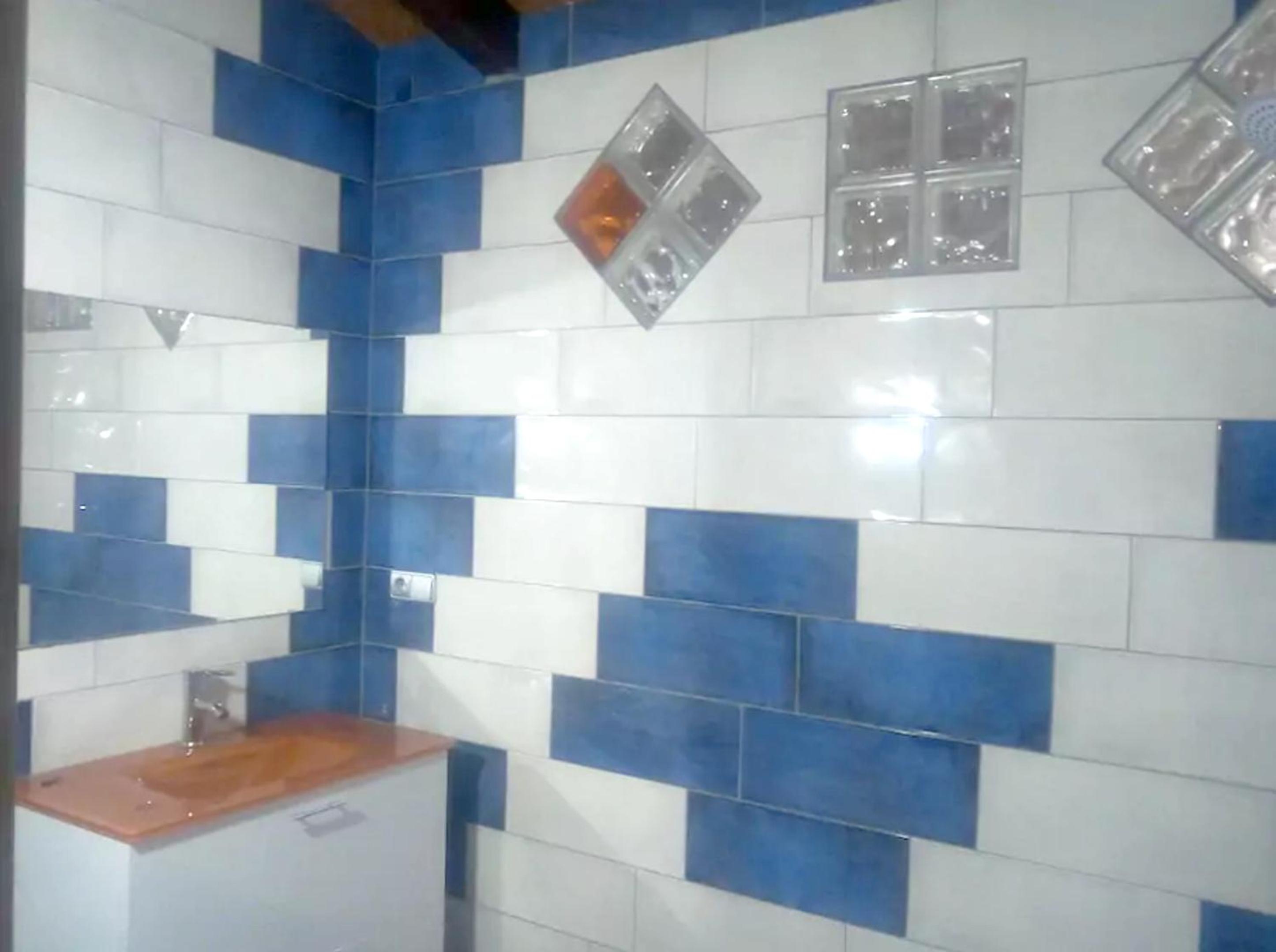 Modern Apartment in Ambroz Granada with Shared Pool
