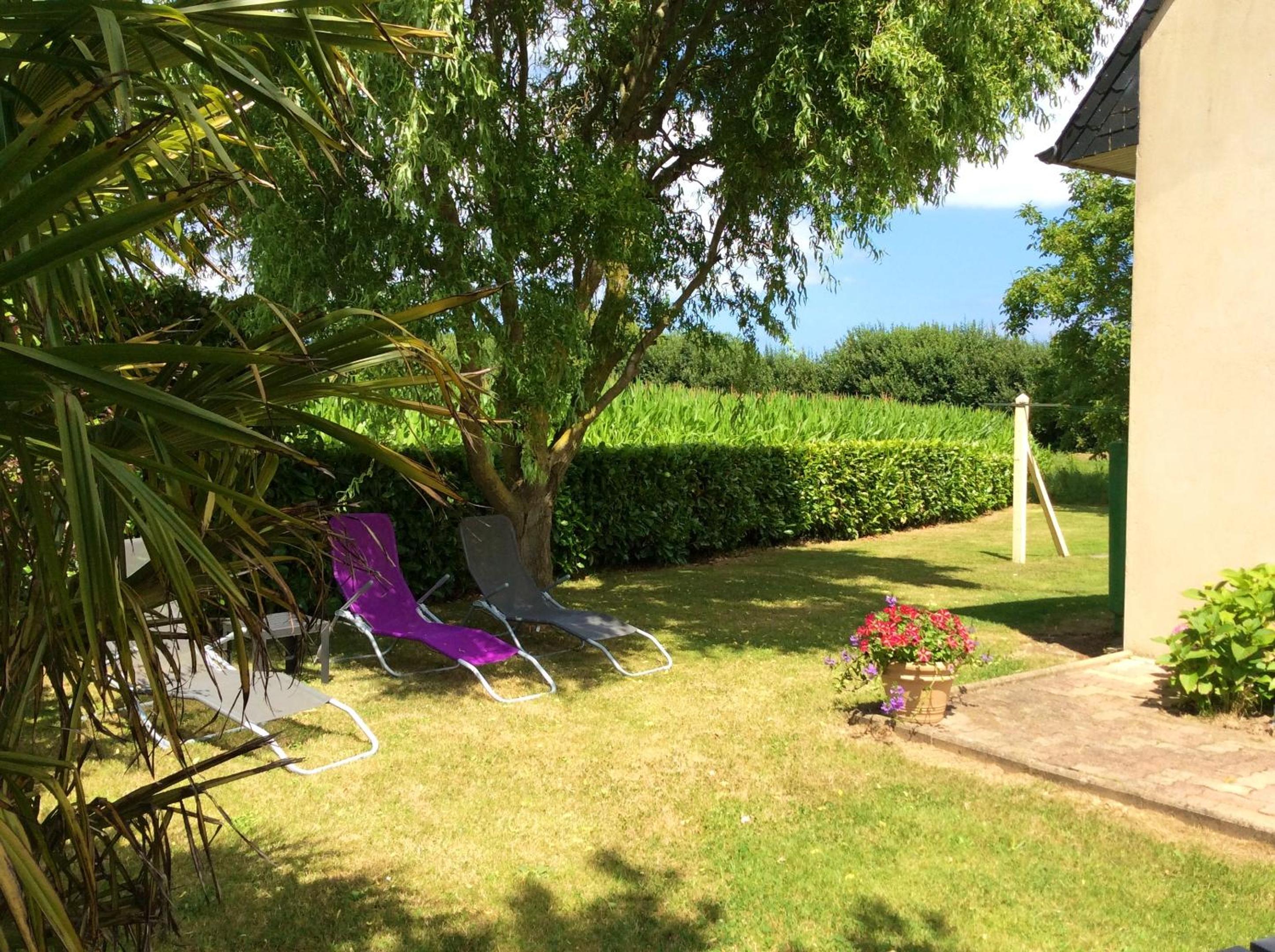 Maison de 4 chambres avec jardin clos et wifi a Tregomeur a 8 km de la plage